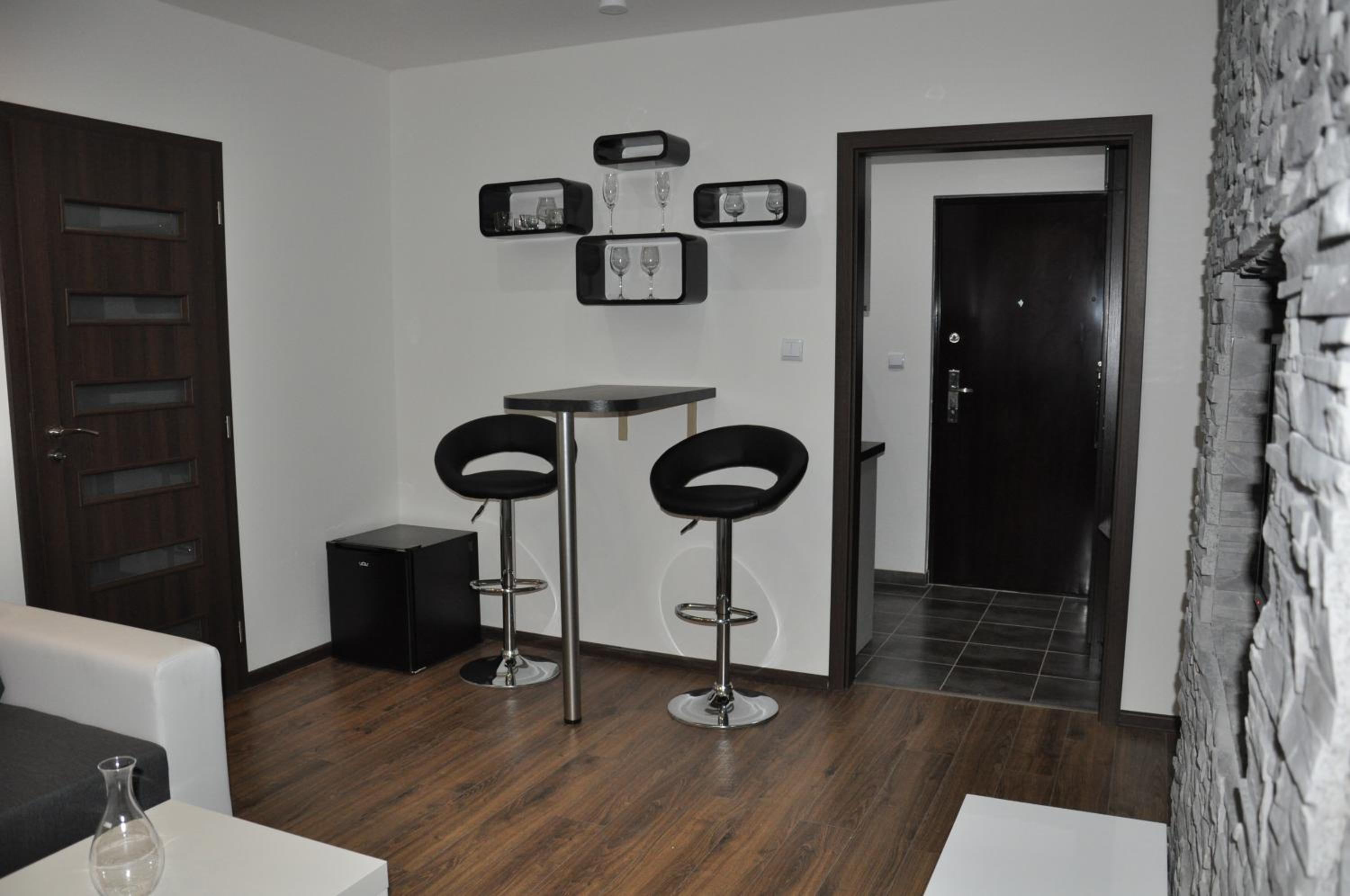 Apartman Saris