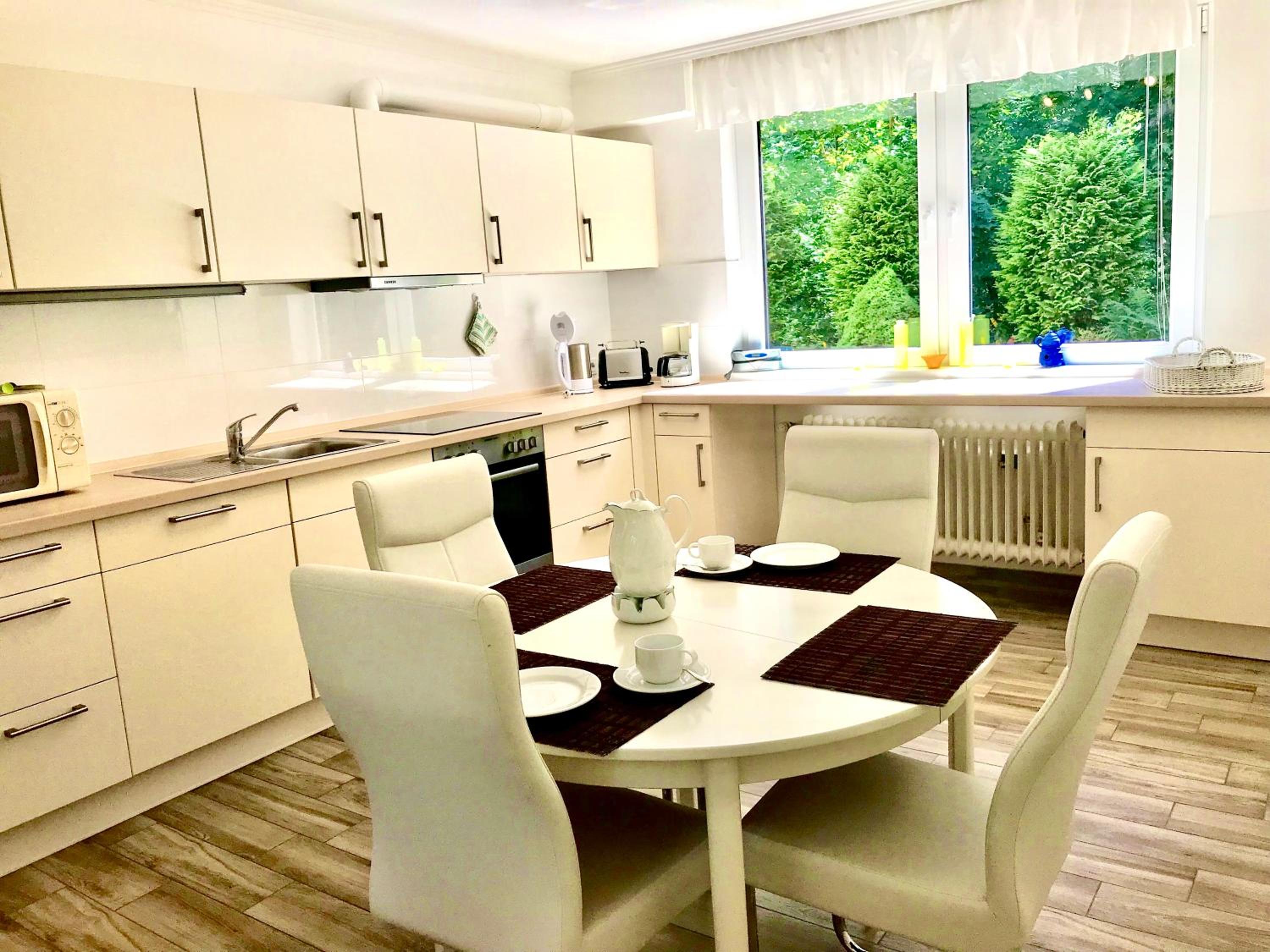 FeWo im Grünen mit Terrasse und Garten - gratis Therme