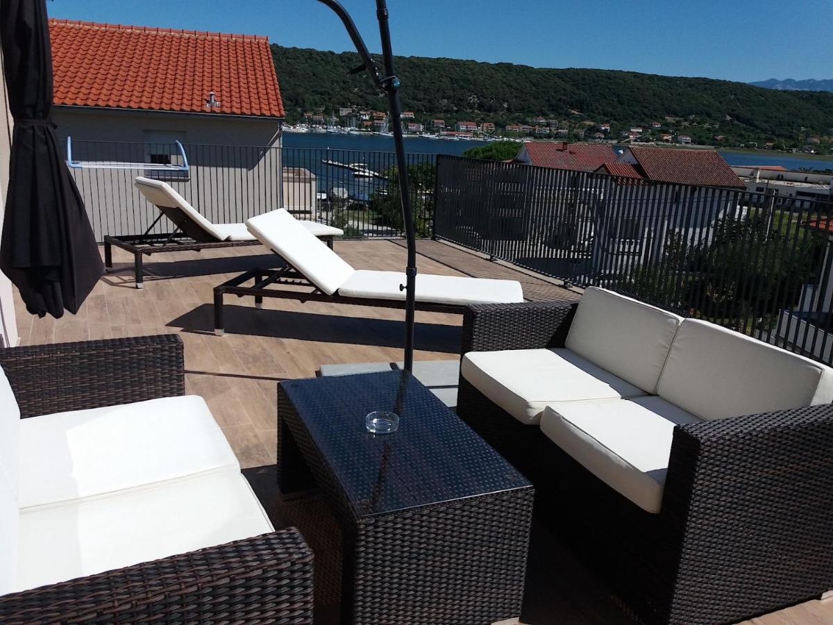 outdoor BBQ area