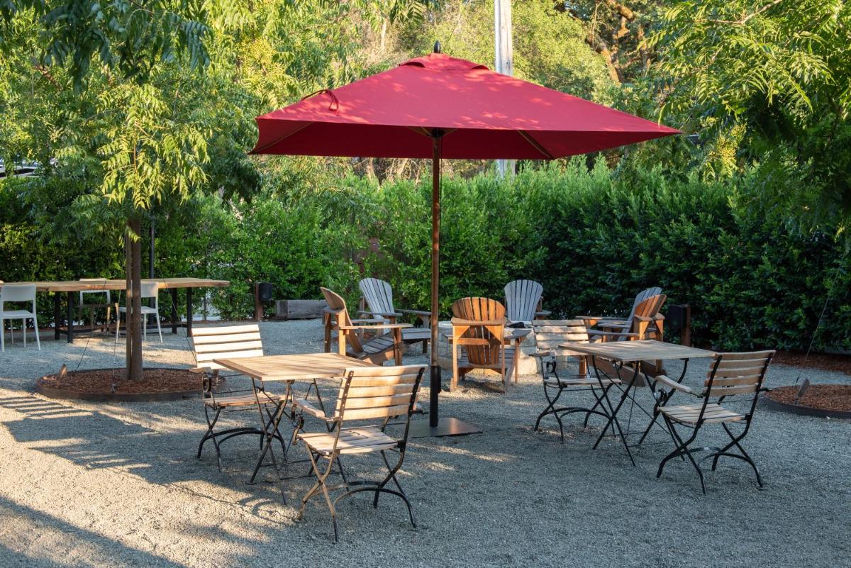 outdoor BBQ area