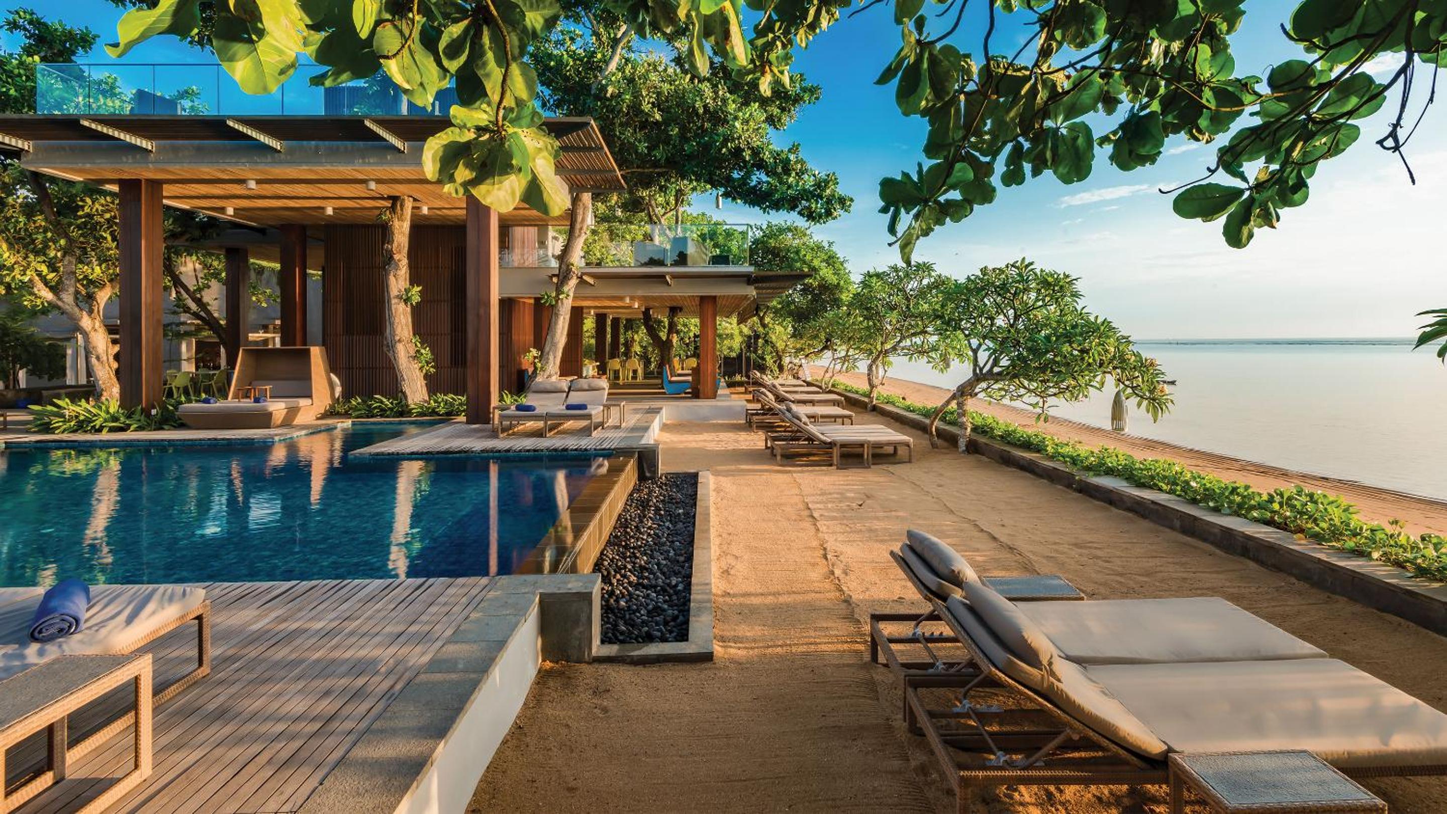 Maya Sanur Resort & Spa