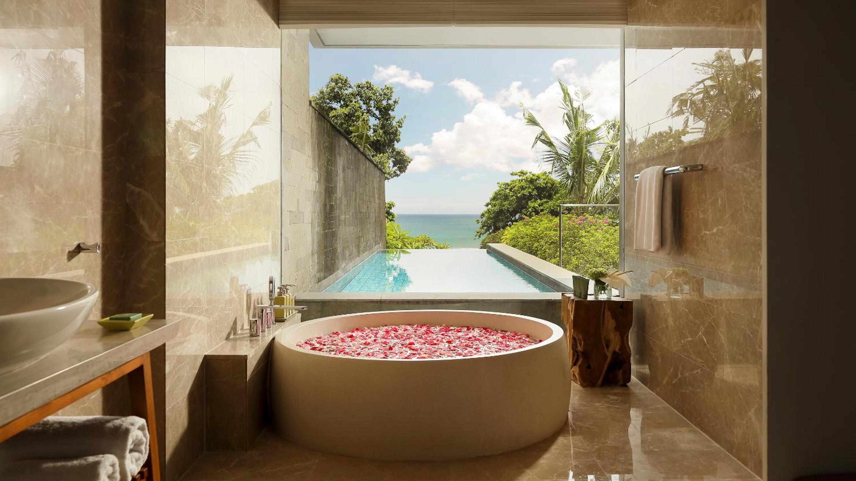 Sanur Vacations - Maya Sanur Resort  Spa - Property Image 11