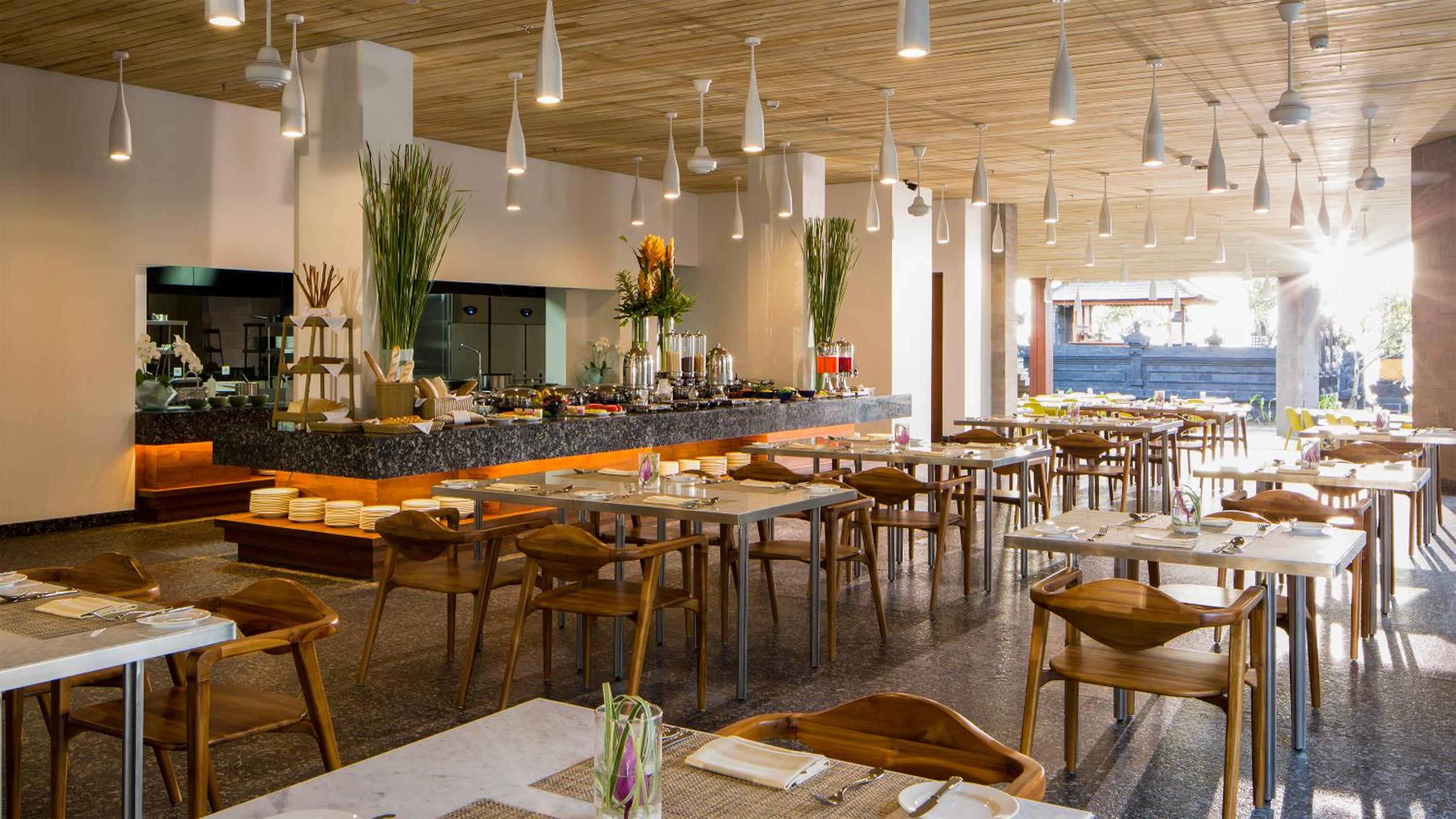 Maya Sanur Resort & Spa 6