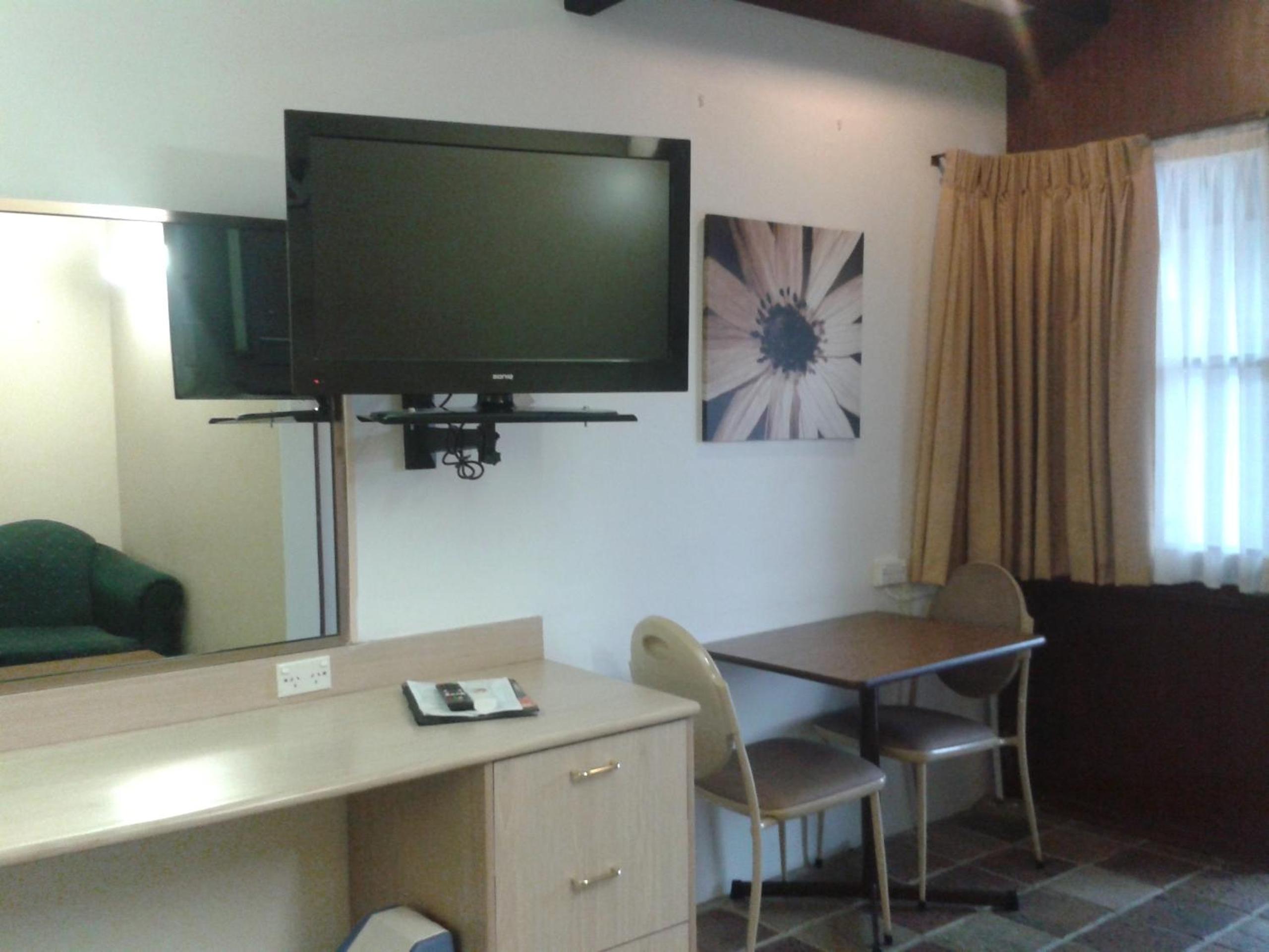 Elsinor Motor Lodge