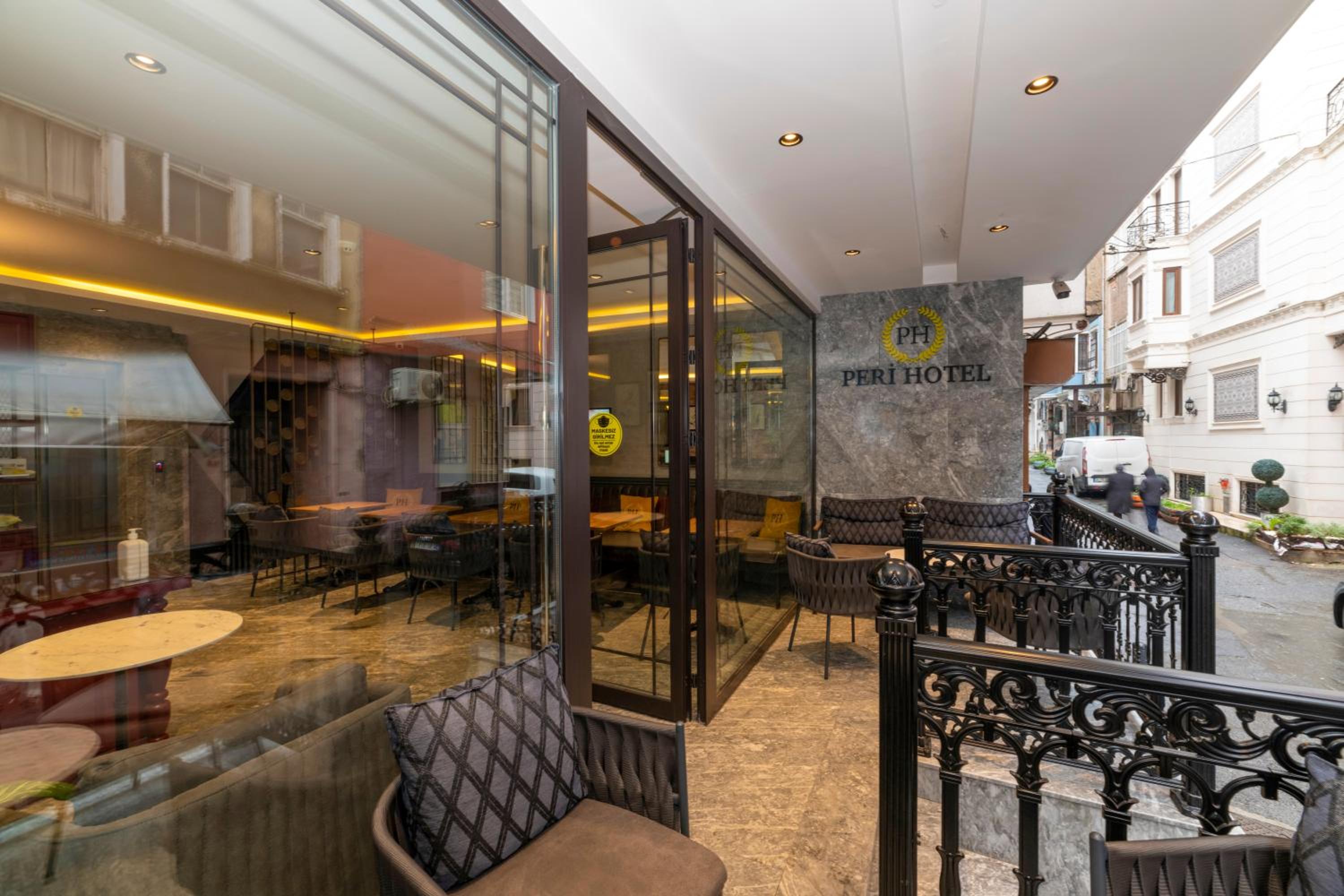 Peri Otel Taksim - Image 13
