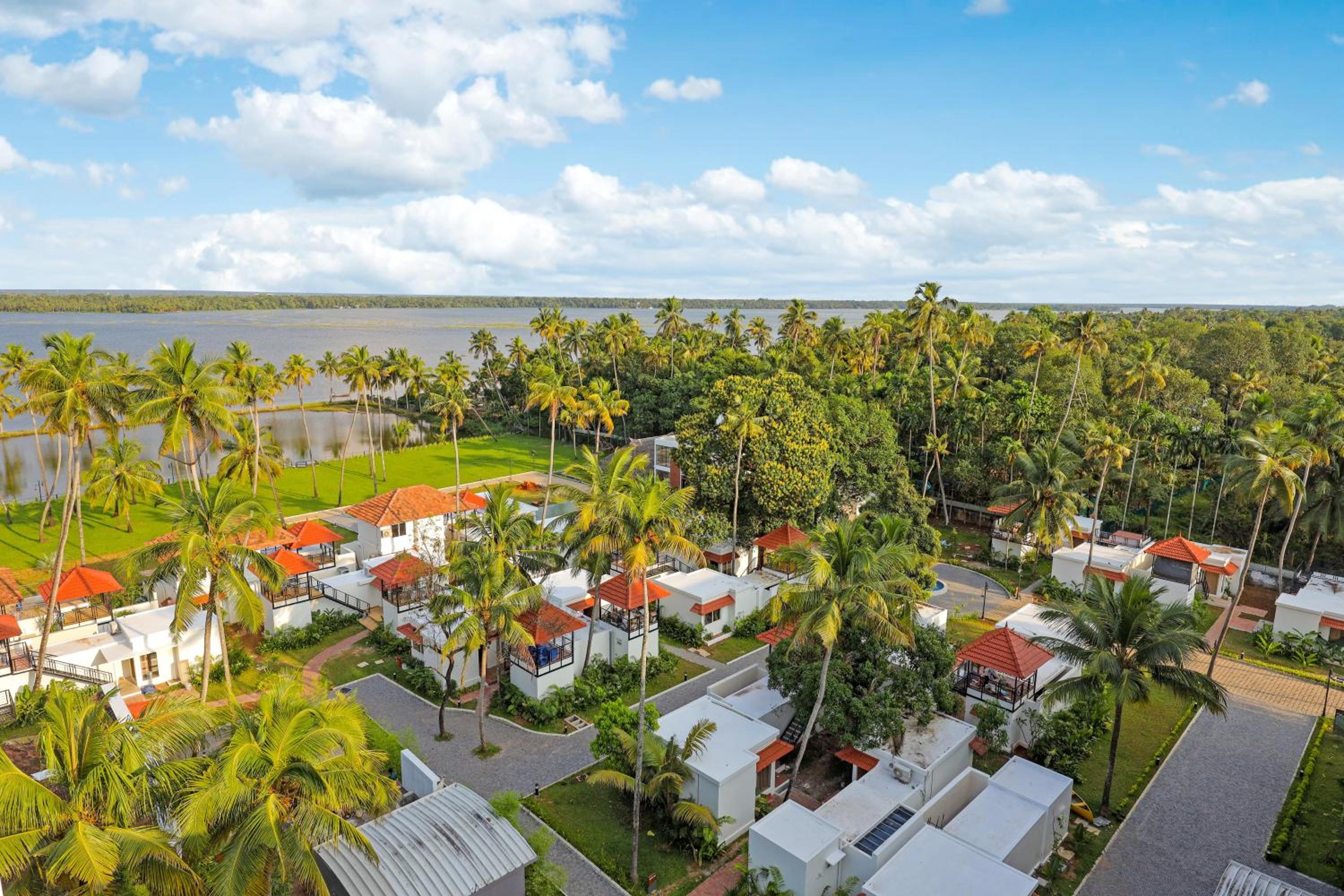 Club Mahindra Arookutty, Alleppey view 3