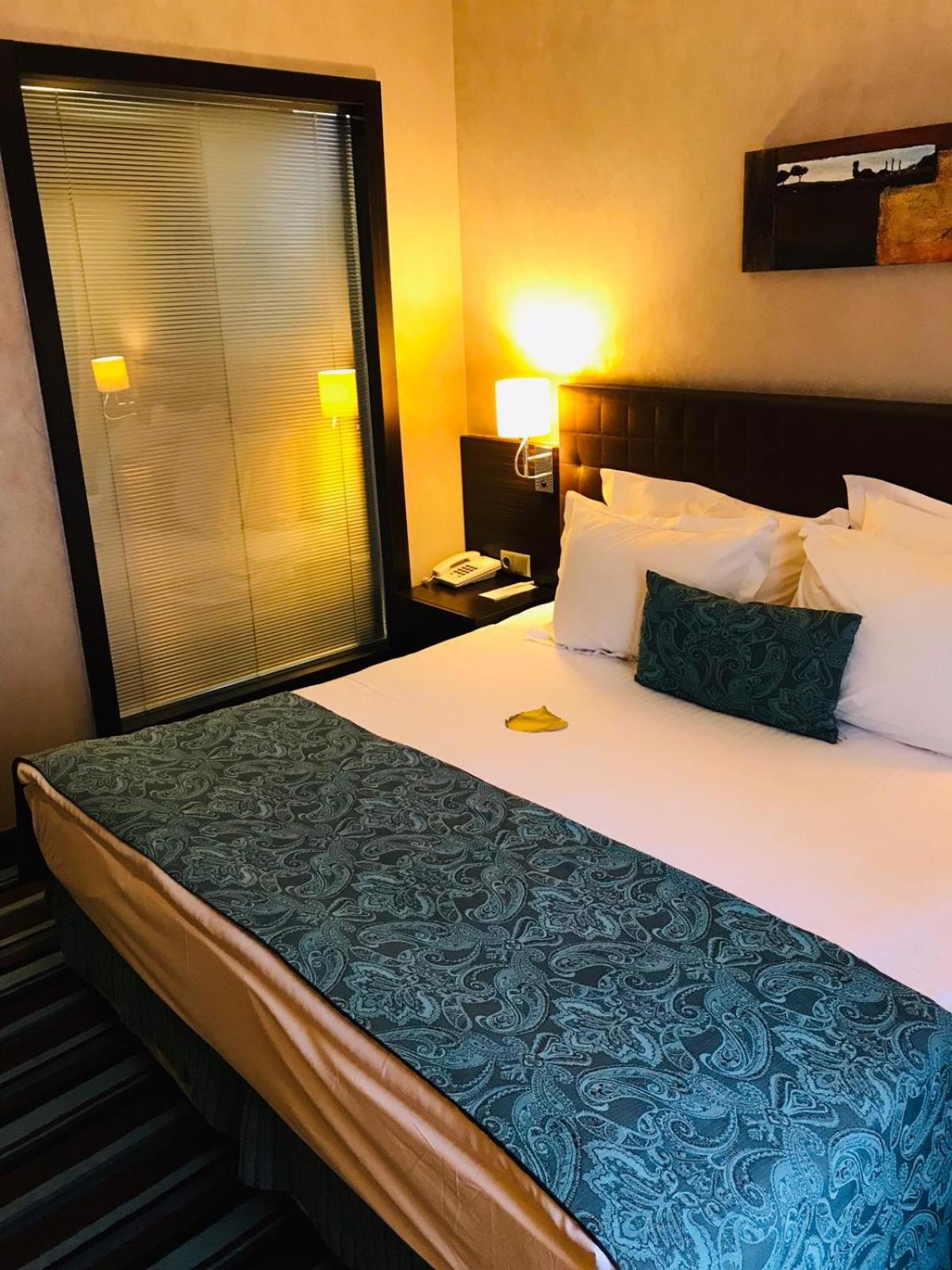 Notte Otel - Image 37