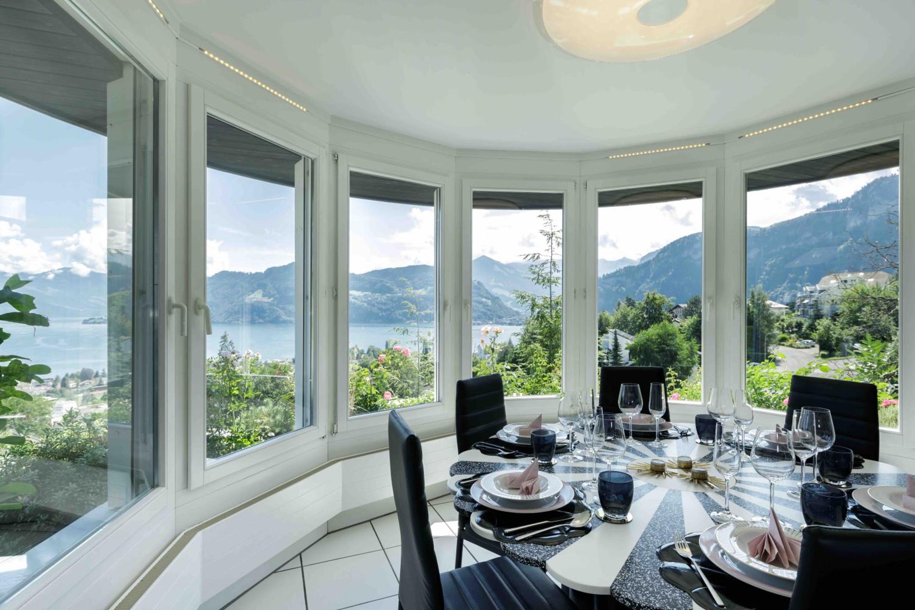 Villa Ysara, Pool Villa with lake Lucerne View view 2