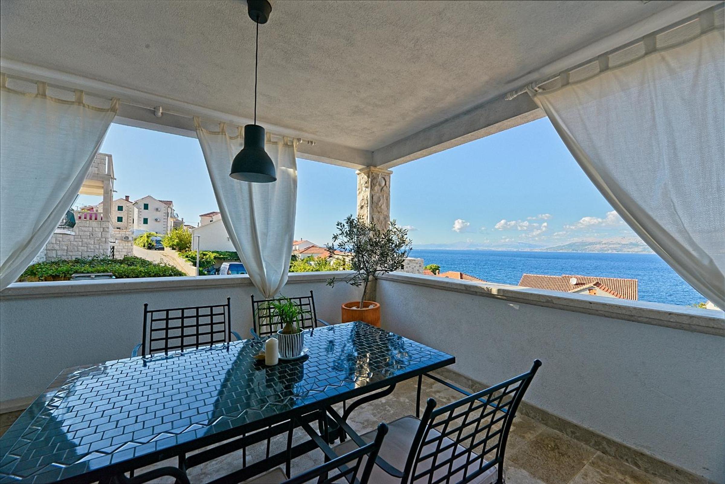 Art Apartments Postira view 5