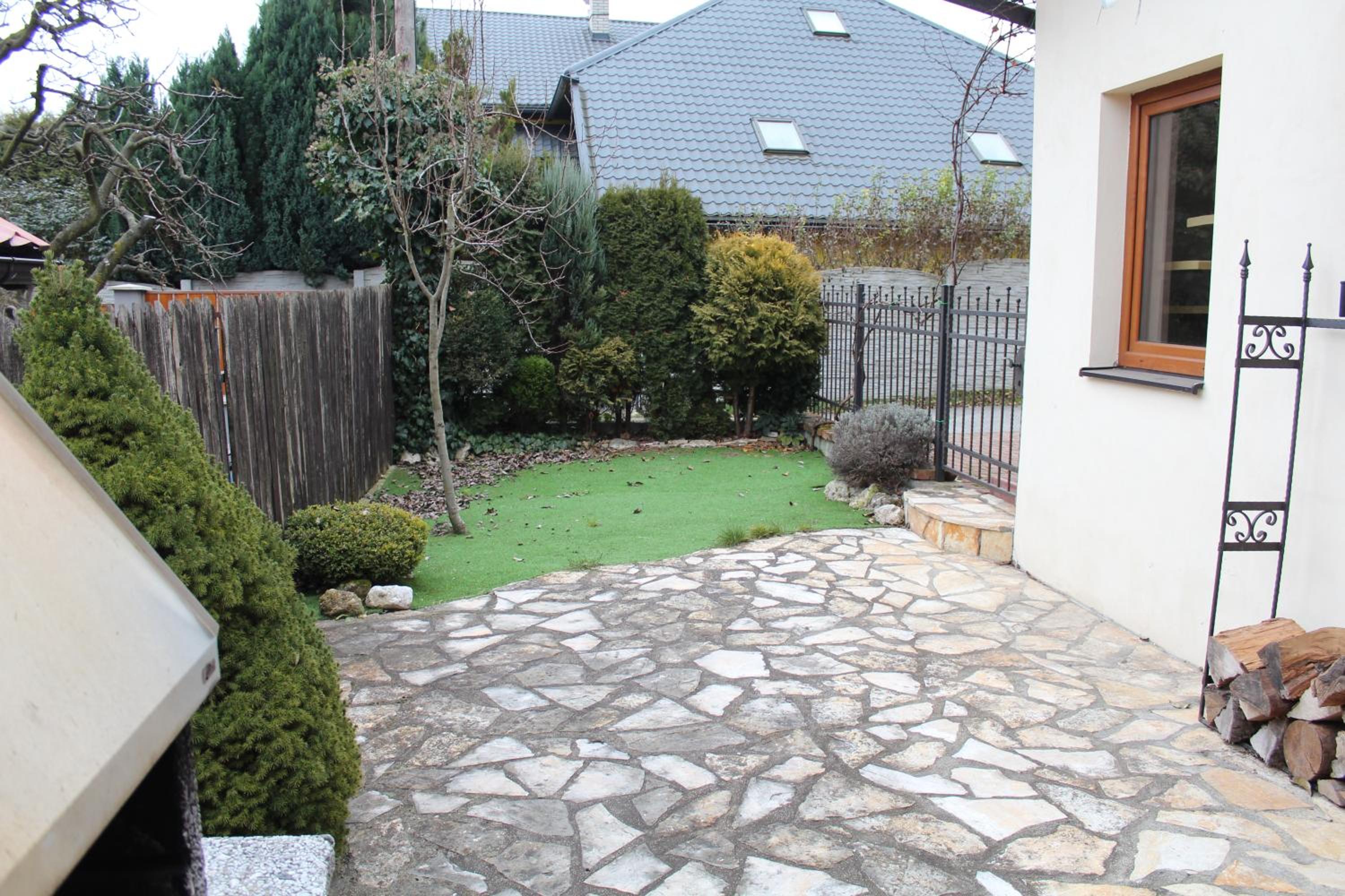 BERNAT apartman