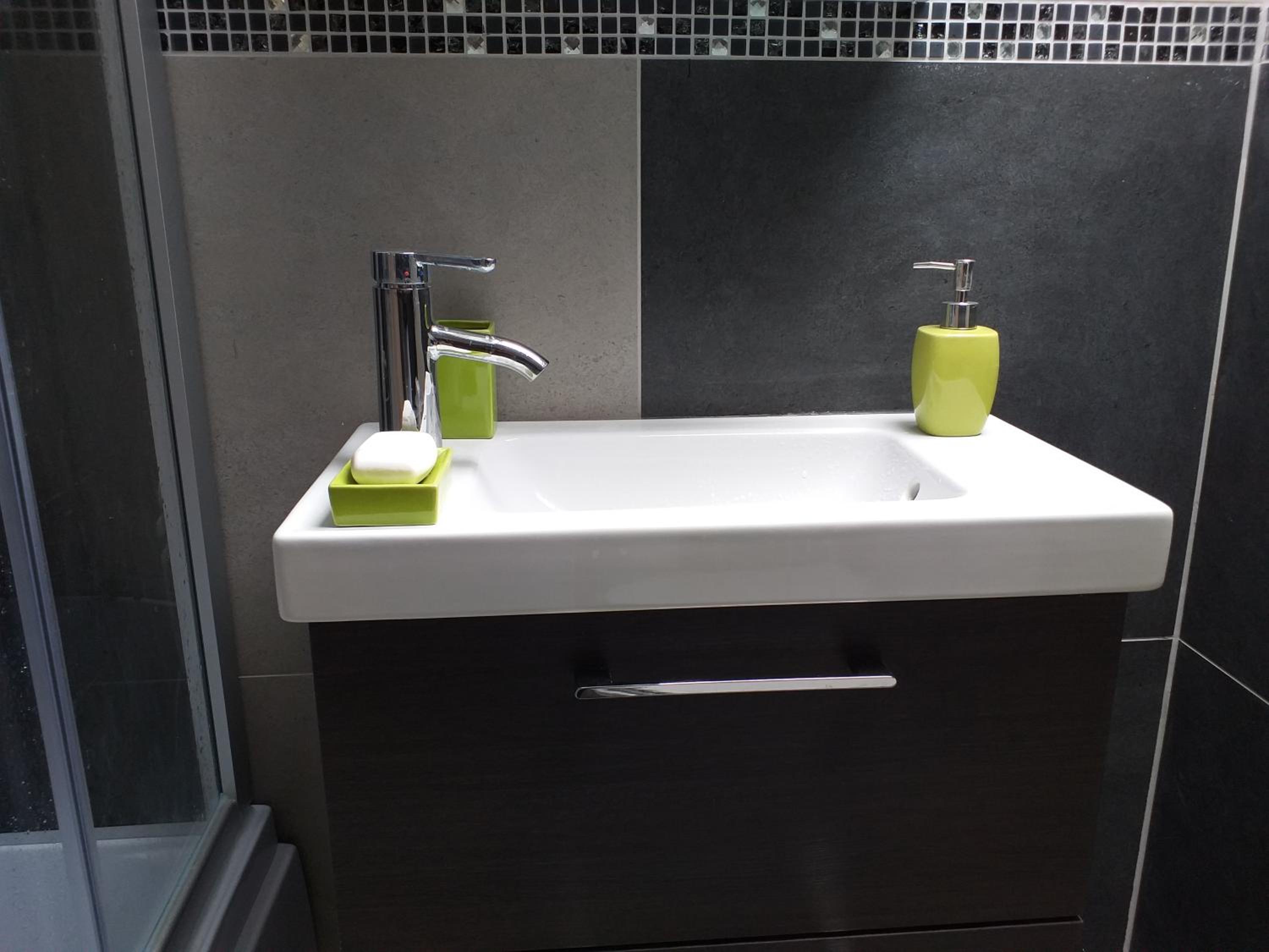 ART INN APARTMANHÁZ BALATON-GYENESDIÁS