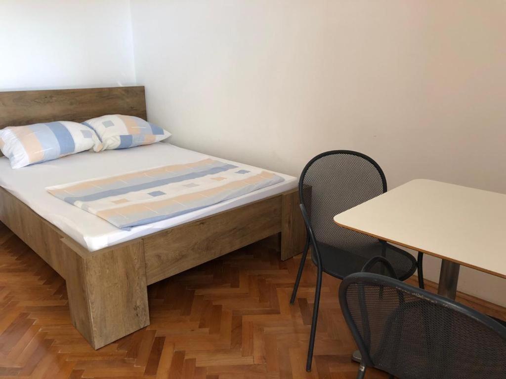 Apartmani Antonio 2 view 3