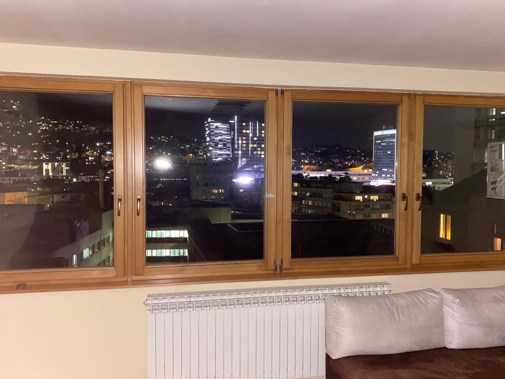 Awesome Panorama Penthouse - free Parking and balcony