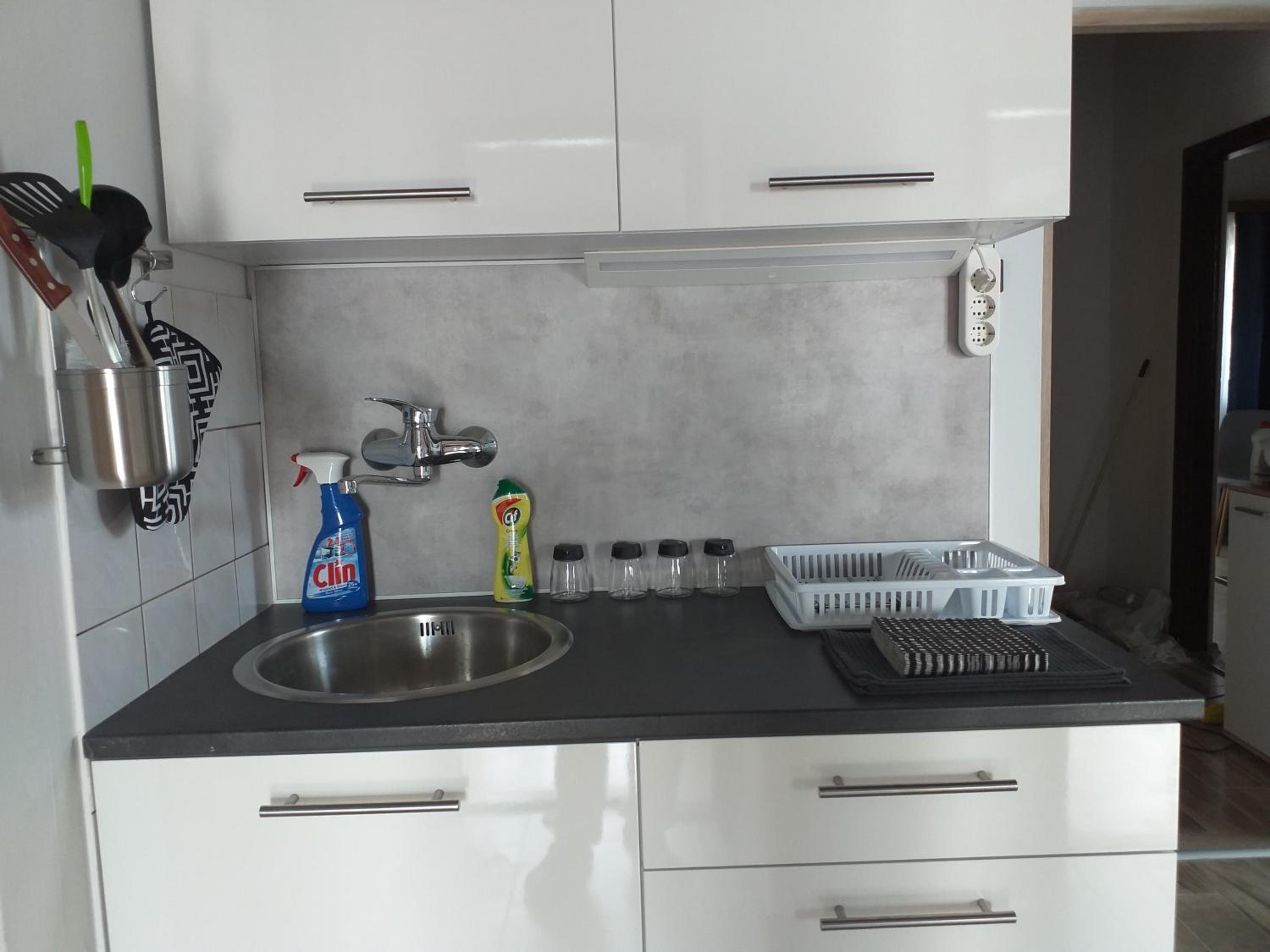 ART INN APARTMANHÁZ BALATON-GYENESDIÁS