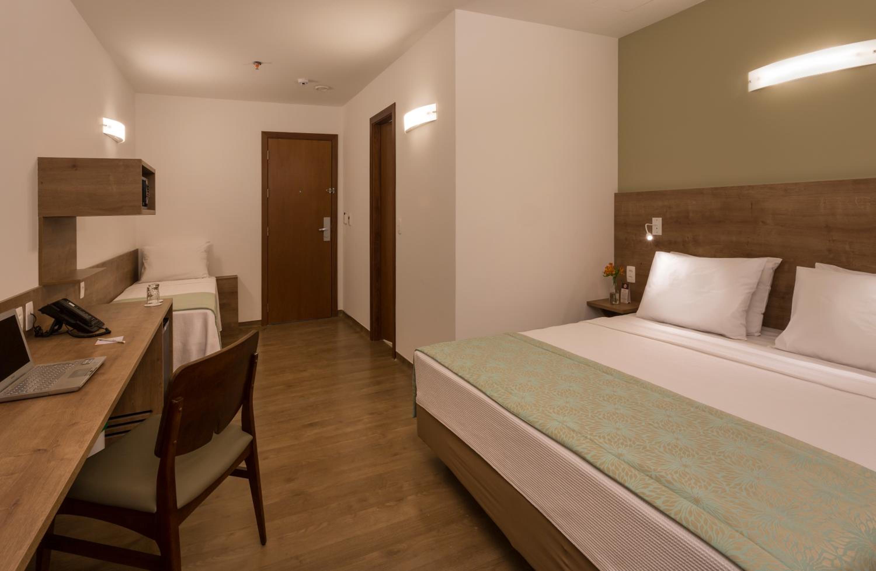 Vitoria Vacations - Sleep Inn Praia do Canto - Property Image 62