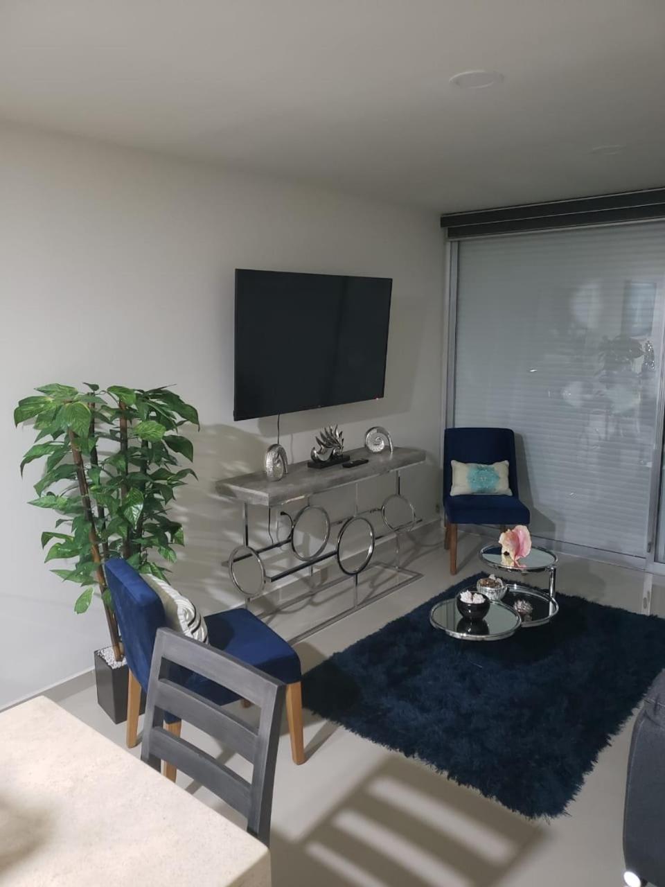 Departamento en malecon Portico Beach view 5