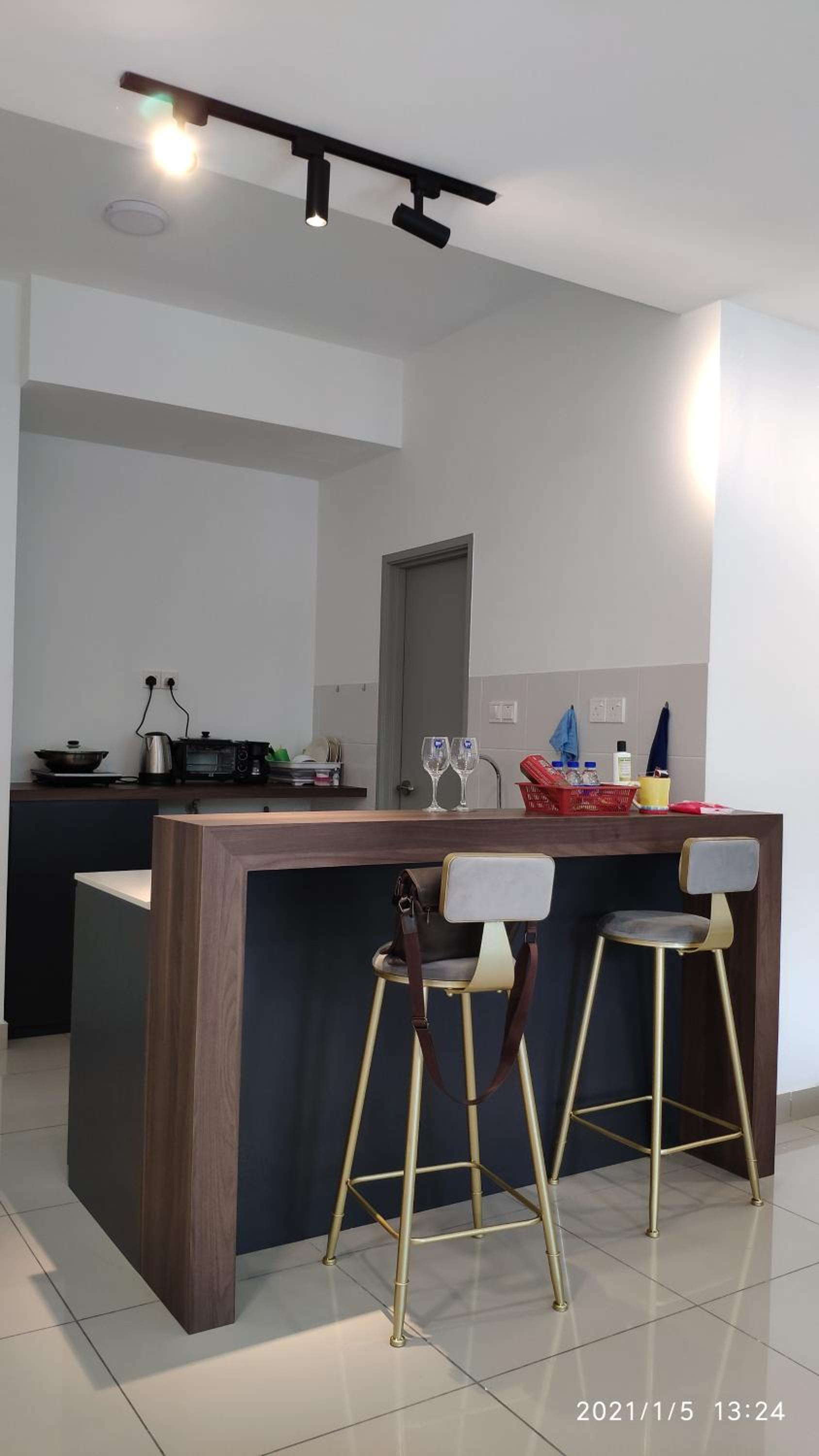 01-AustinRegency homestay Studio family room 4pax near Toppen Aeon Tebrau