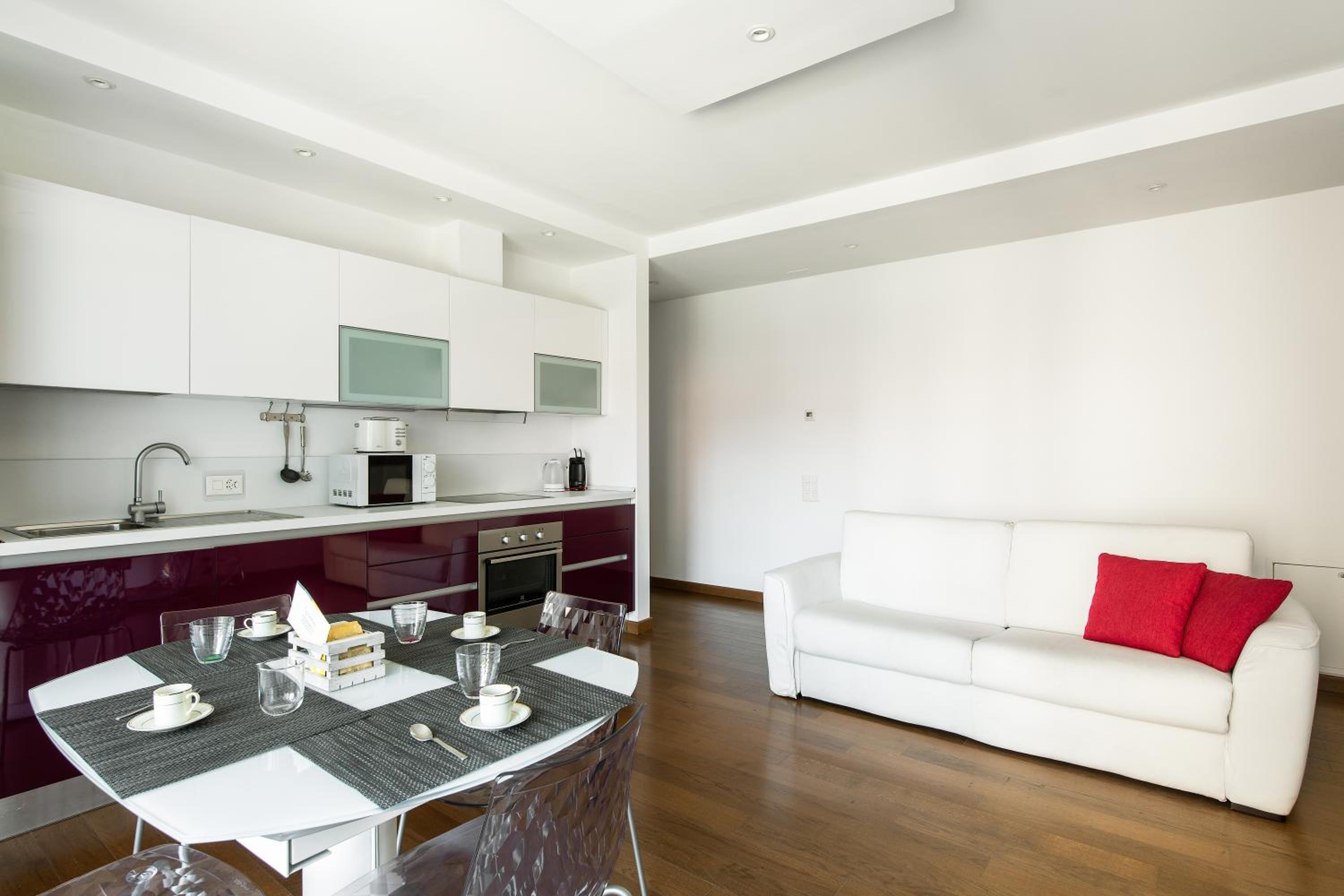 Roggia Apartments by Quokka 360 - central flats with parking space