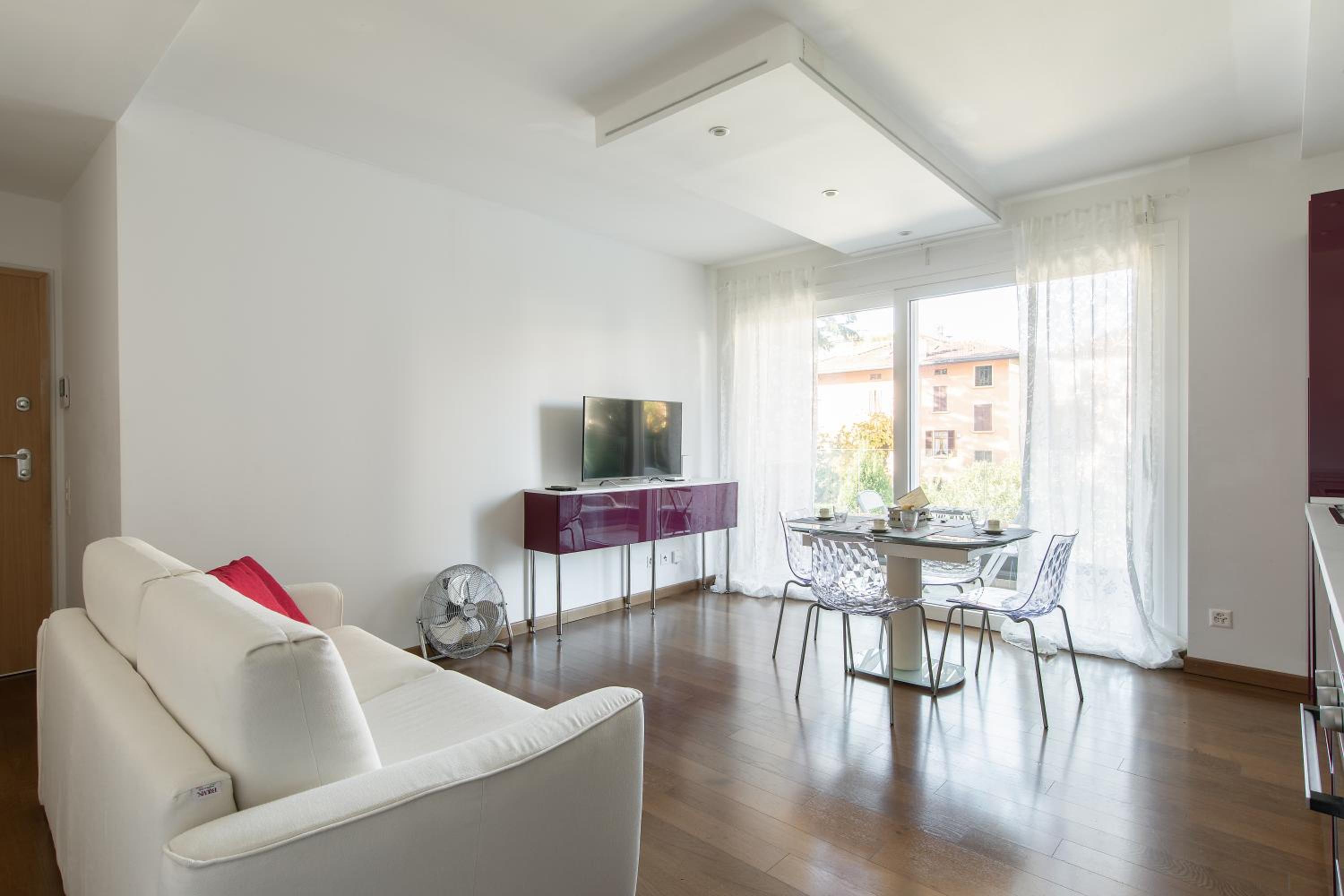 Roggia Apartments by Quokka 360 - central flats with parking space