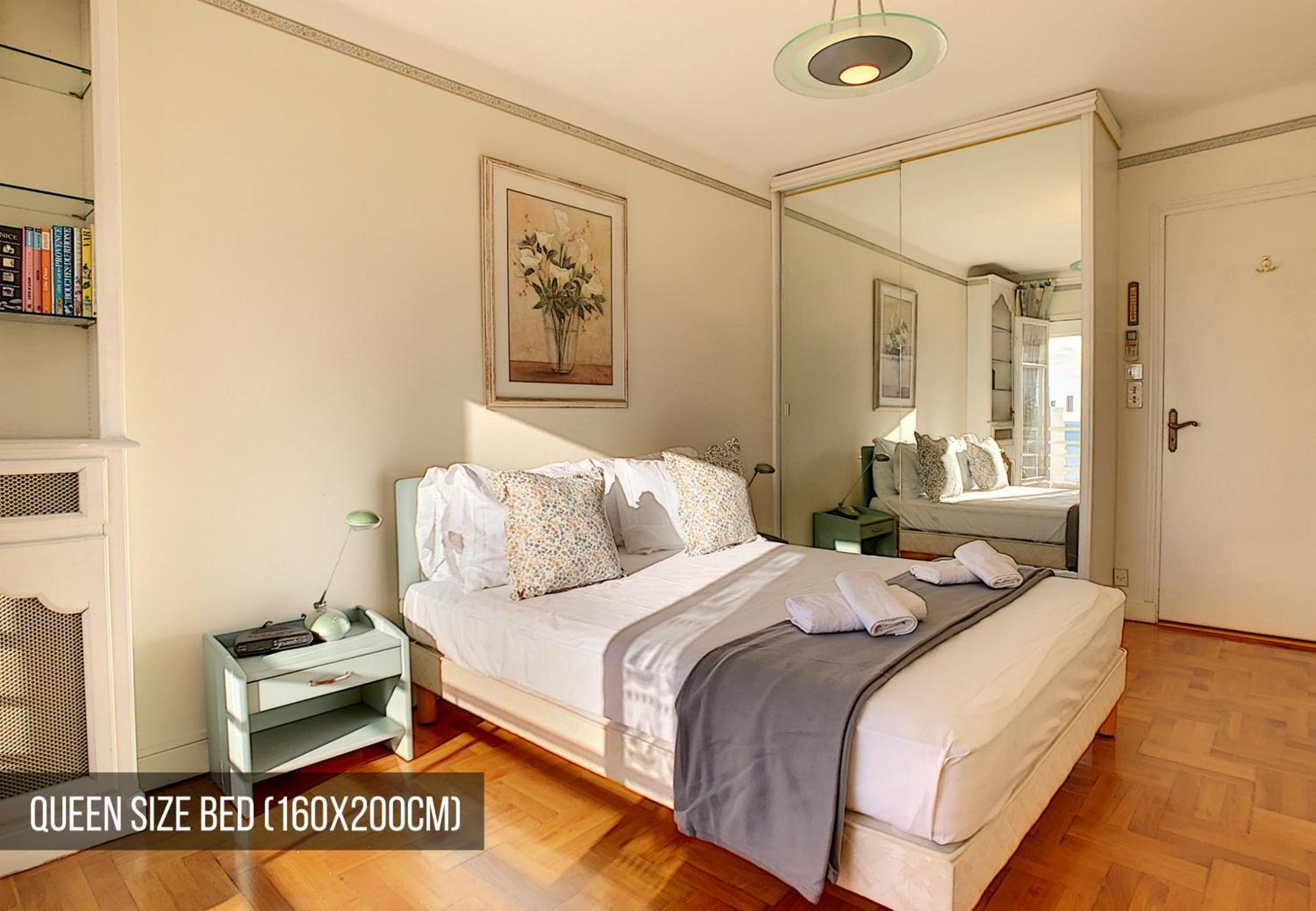 Nestor&Jeeves - BEACH COTTAGE TERRACE - Central - Very close sea - Top floor