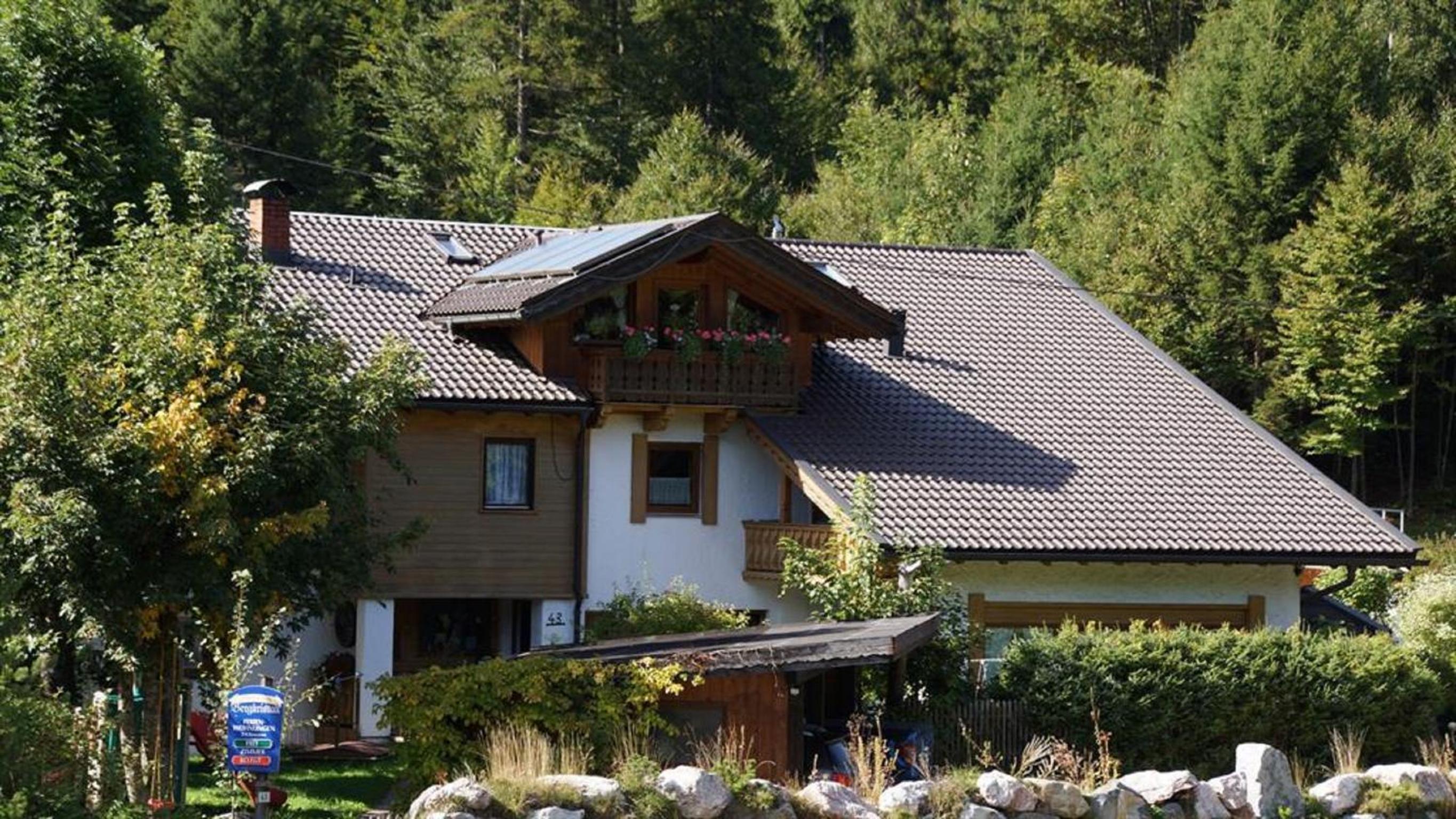 Gästehaus Bergkristall view 4