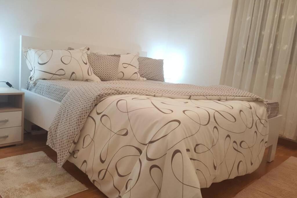 Fantasy apartment Tuzla view 5