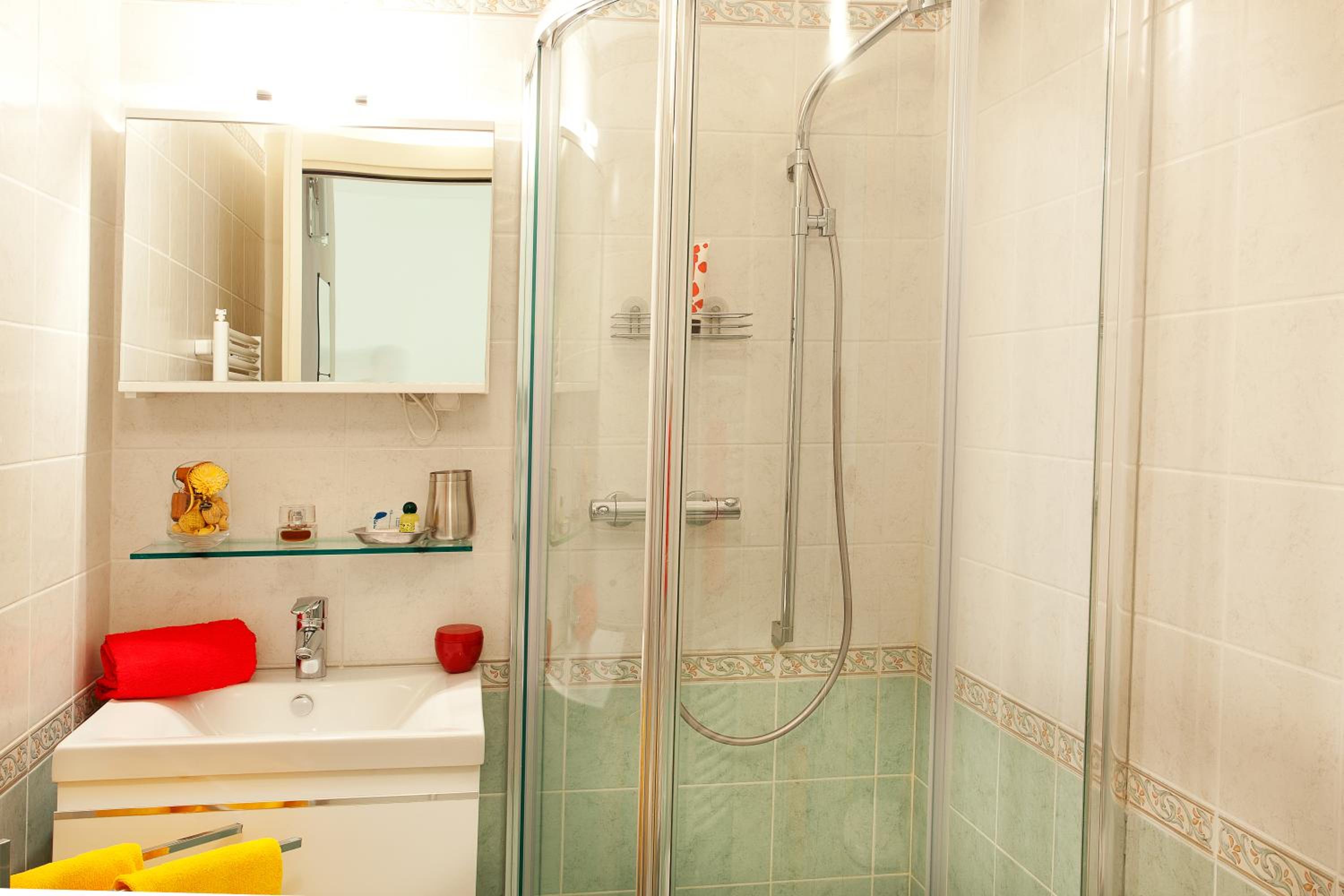 Tremezzo Residence-11 apartments to choose from in an exclusive residence by Italian Apartments