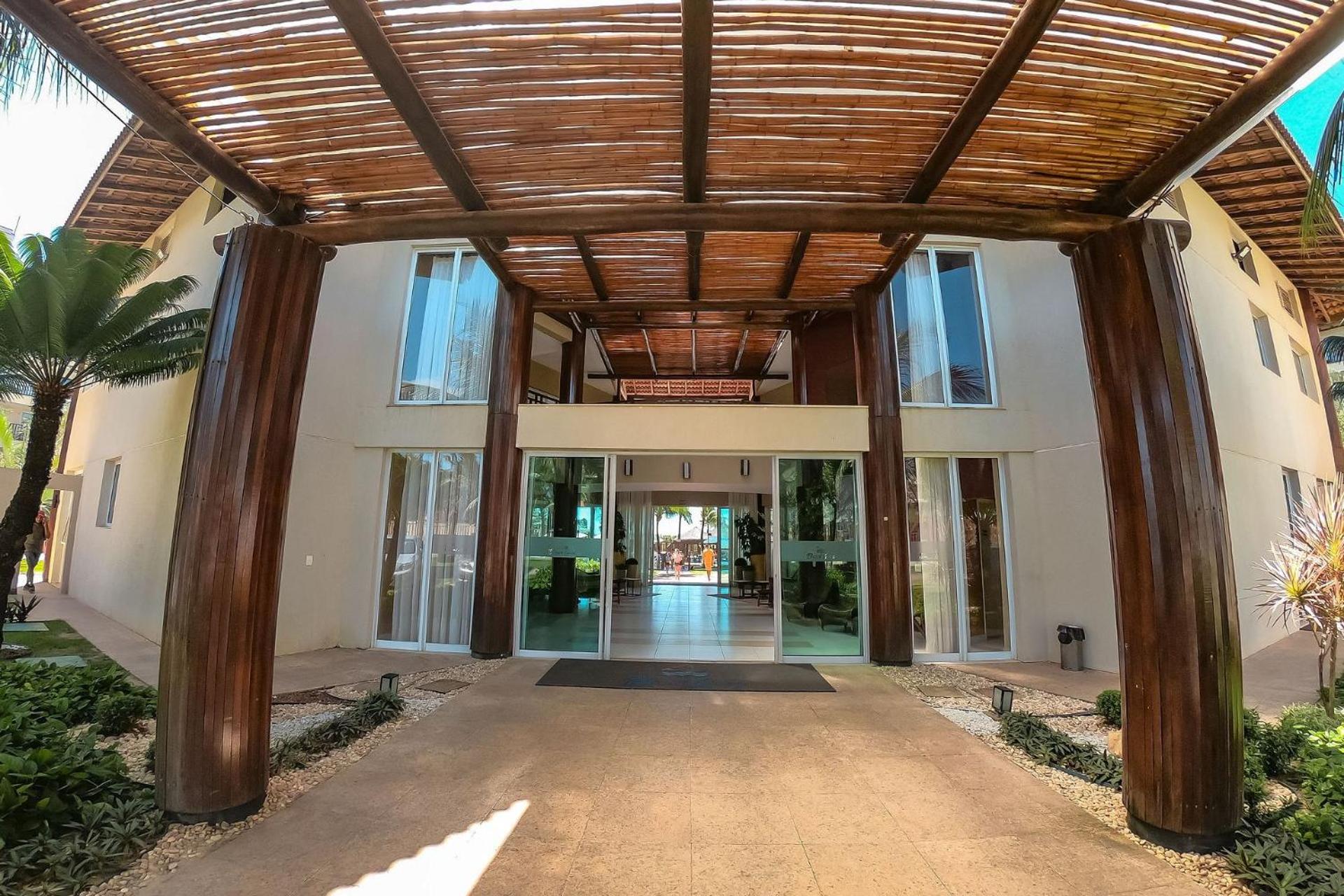 Beach Living Pé na Areia por Be My Guest