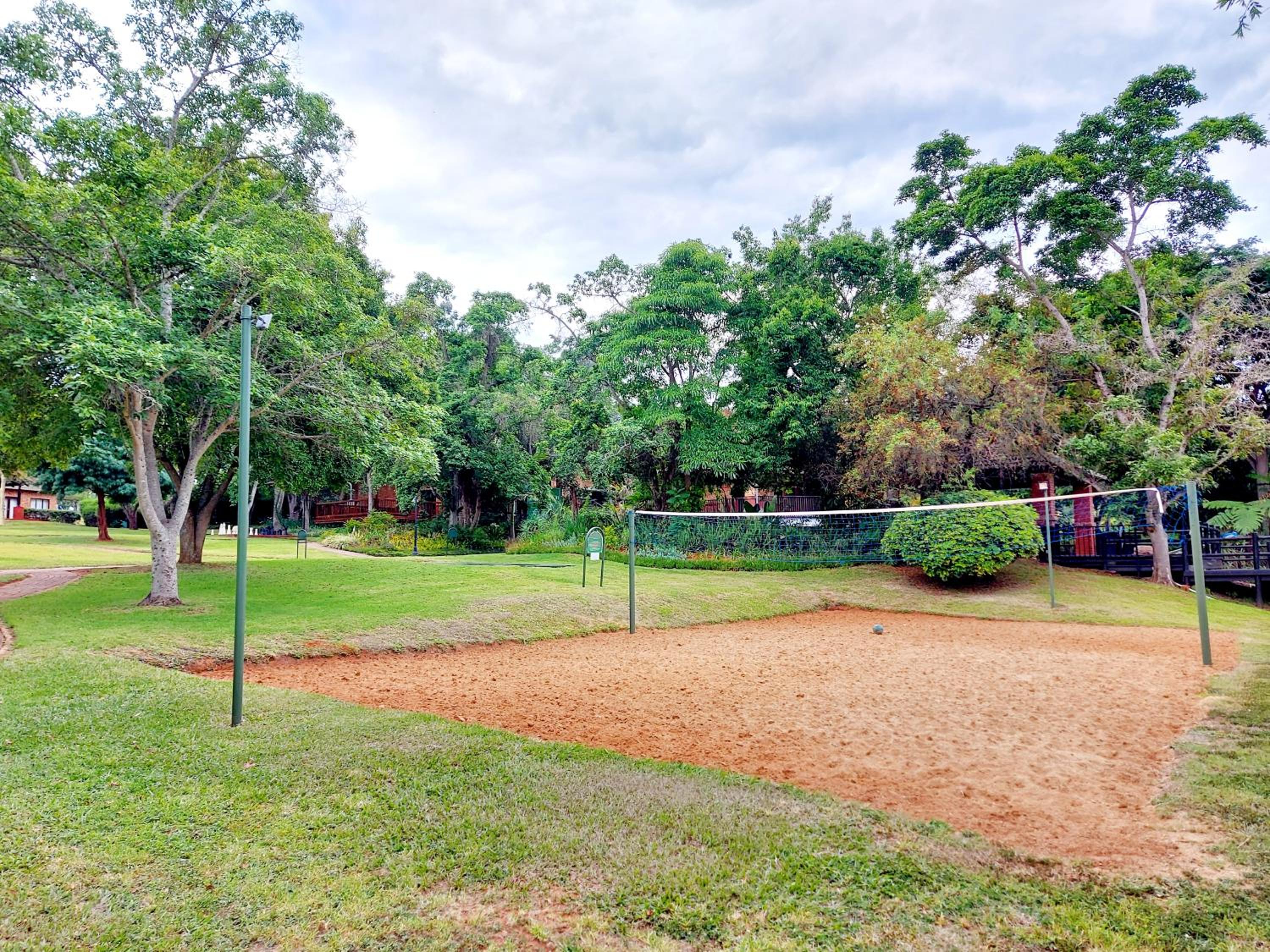 Beautiful Family Breakaway in Secure Resort view 5