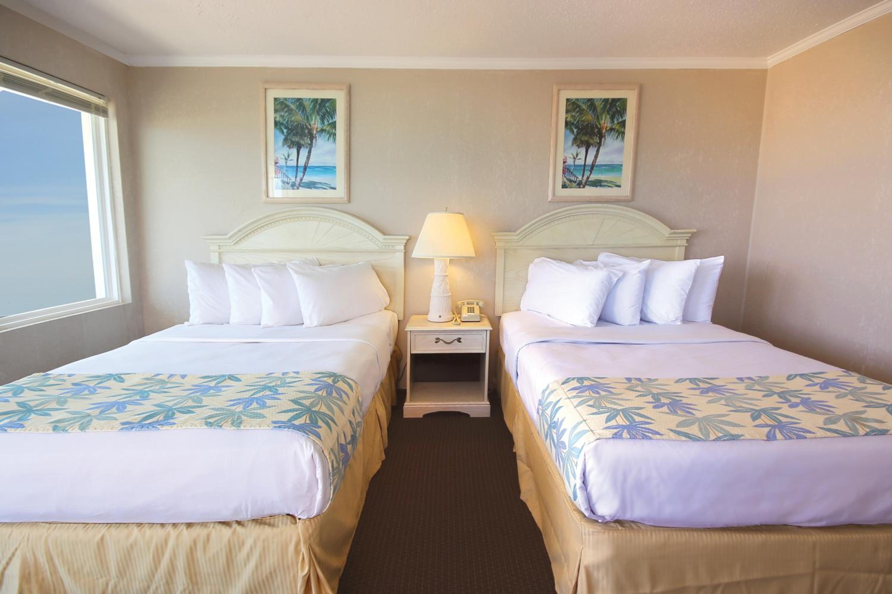 Seabonay Oceanfront Motel