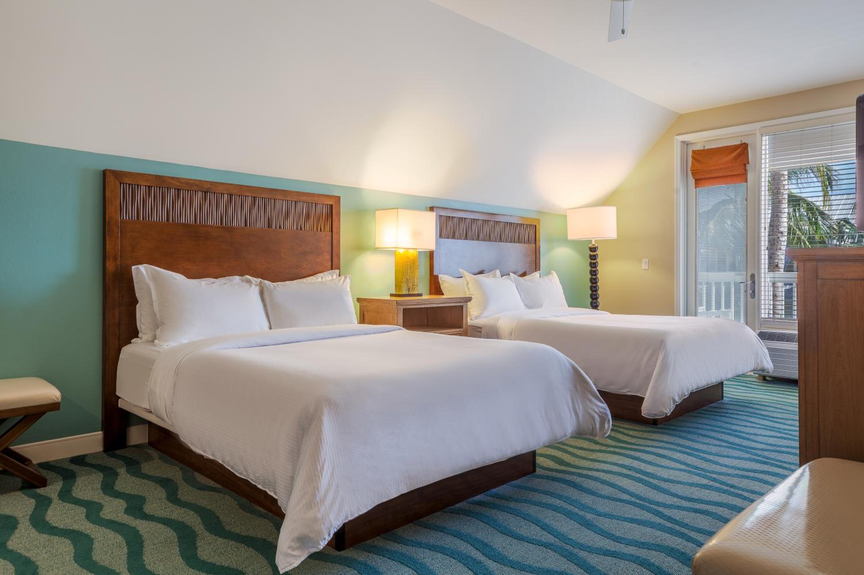 Opal Key Resort & Marina view 4