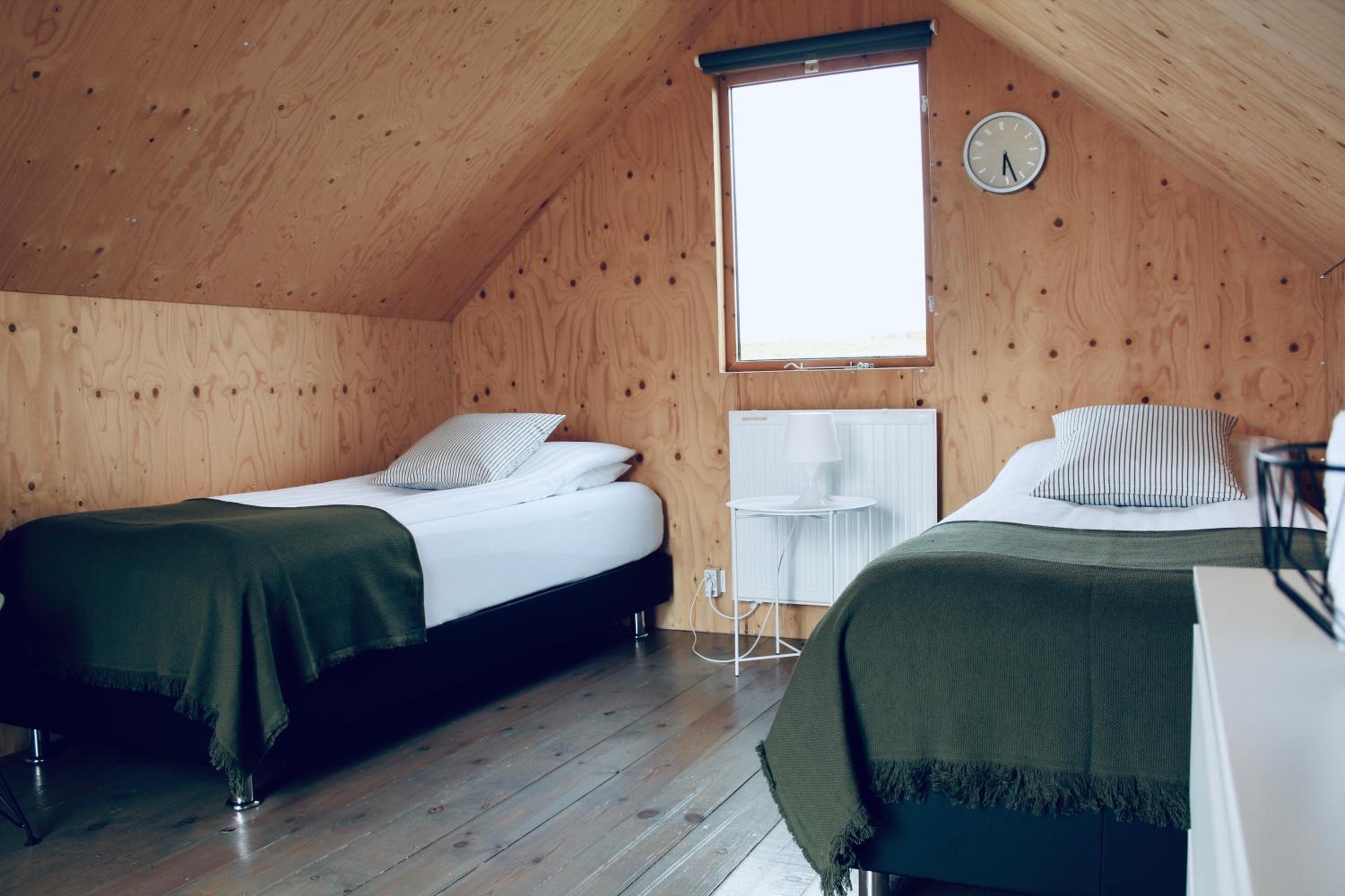 iStay Cottages