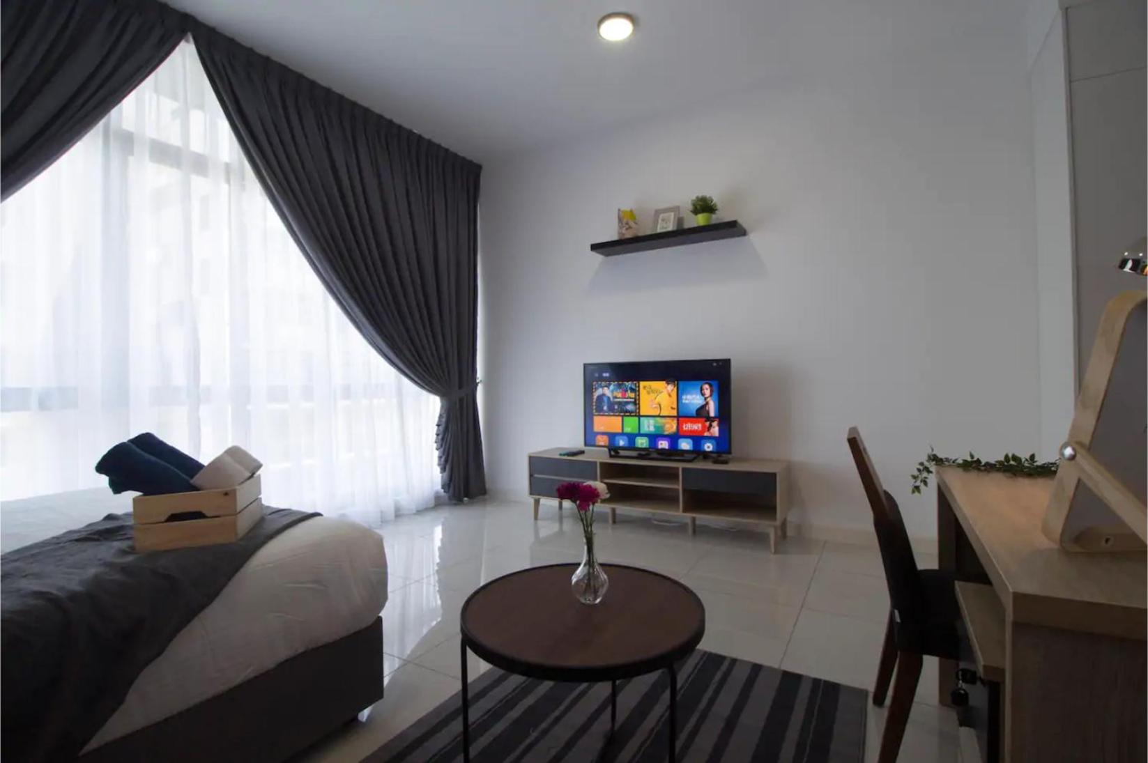 Setia Sky 88 by RR JBcity