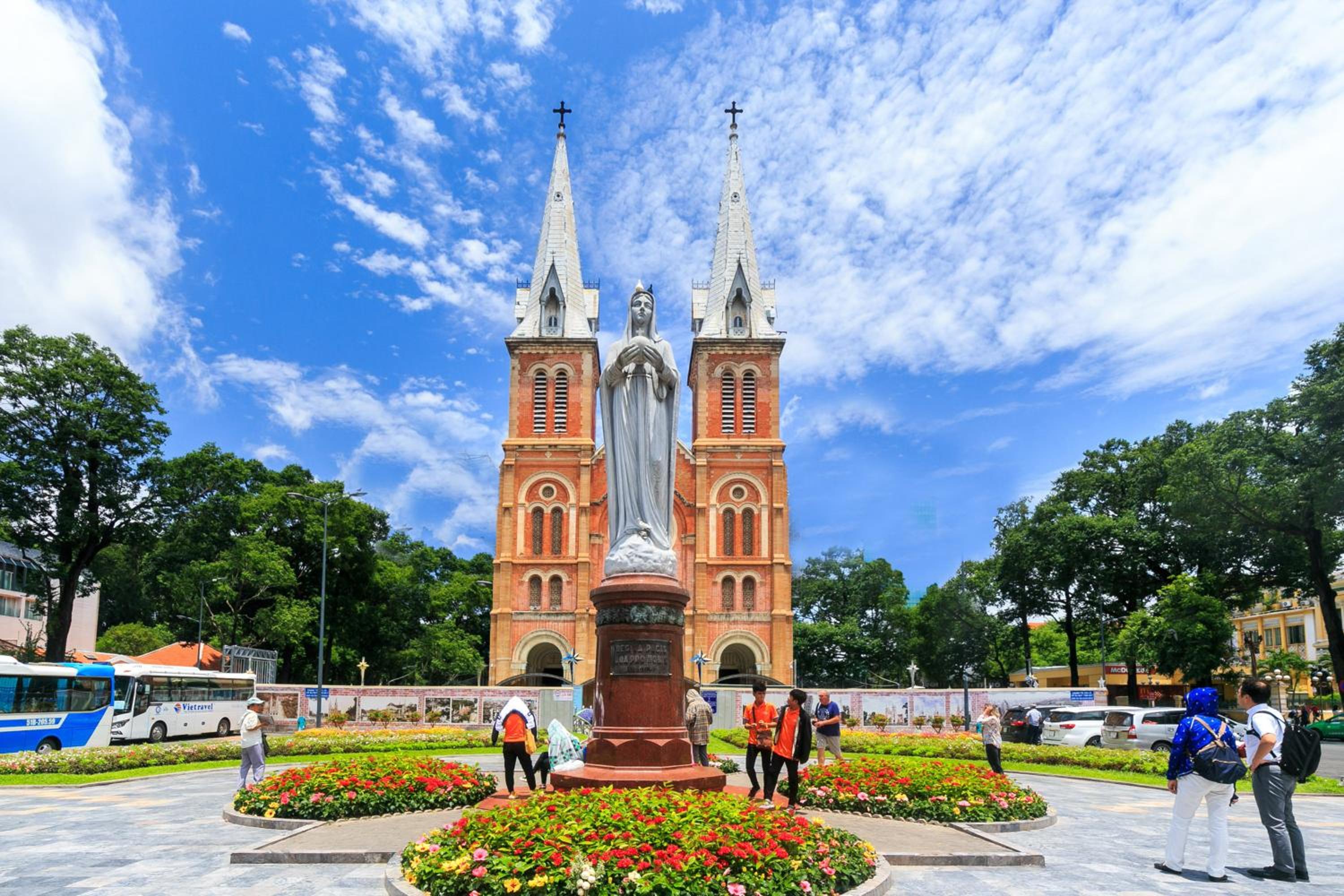 Saigon Royal Apartment 2 bedrooms amazing view for over 30 nights