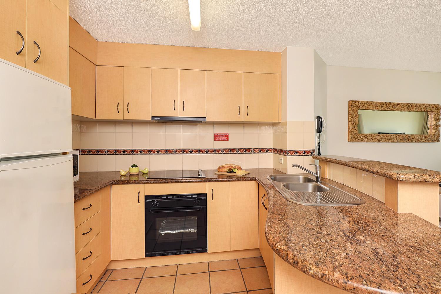 Grand Palais Boolarong Beachside Apartments