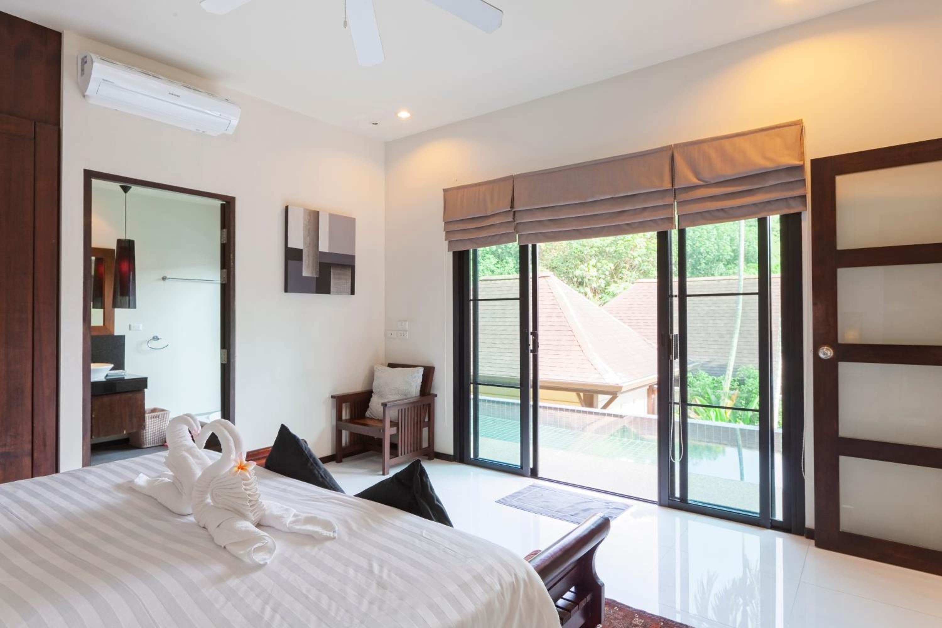 Cocktail Palm Villa