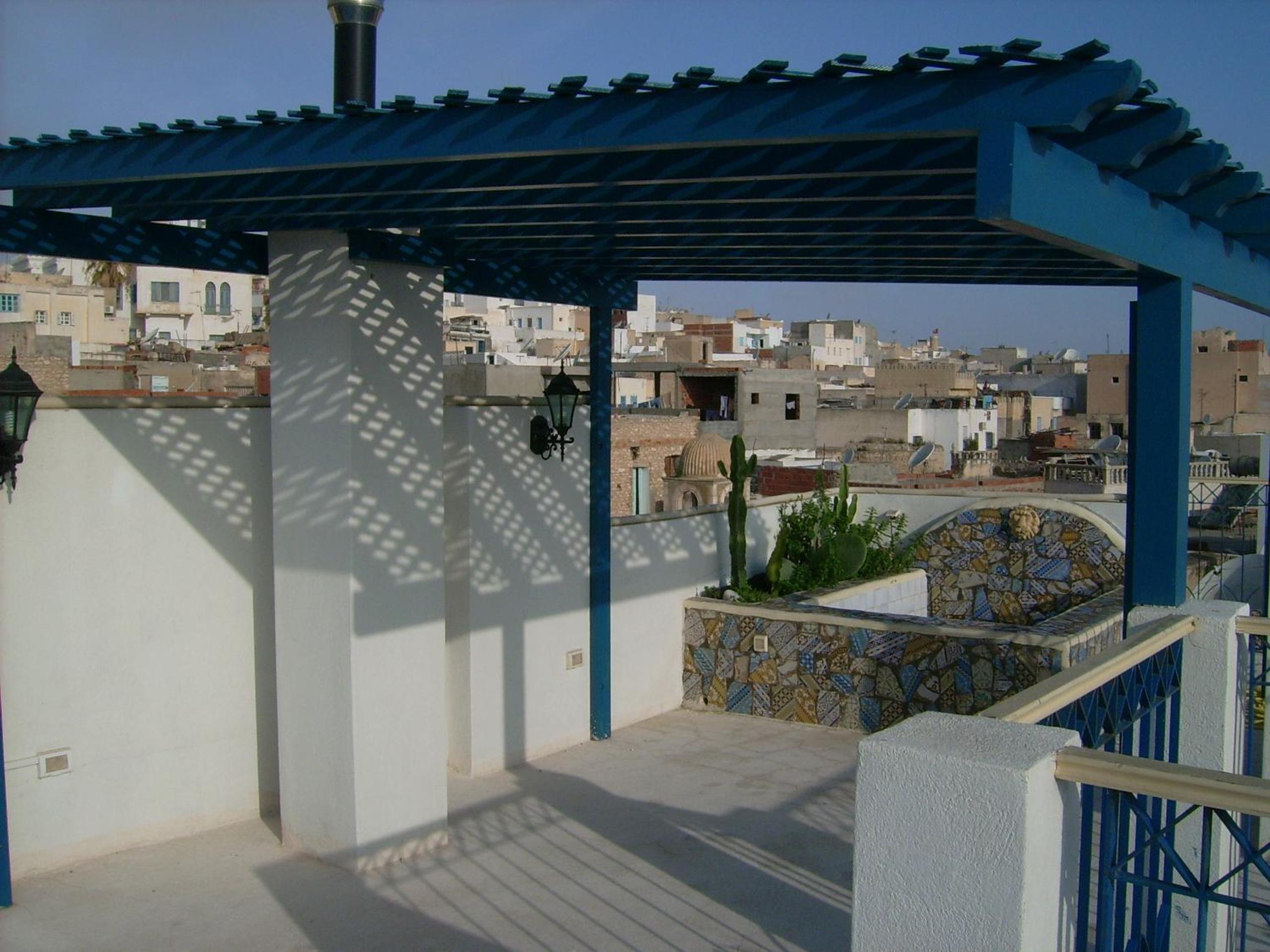 Dar Baaziz
