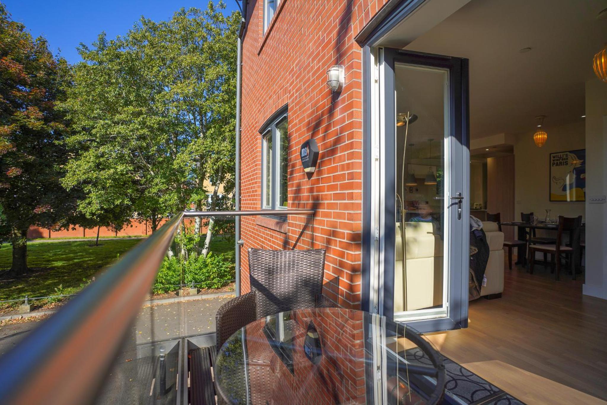 Royal Stuart Lane - Townhouse by the Bay with Parking view 5
