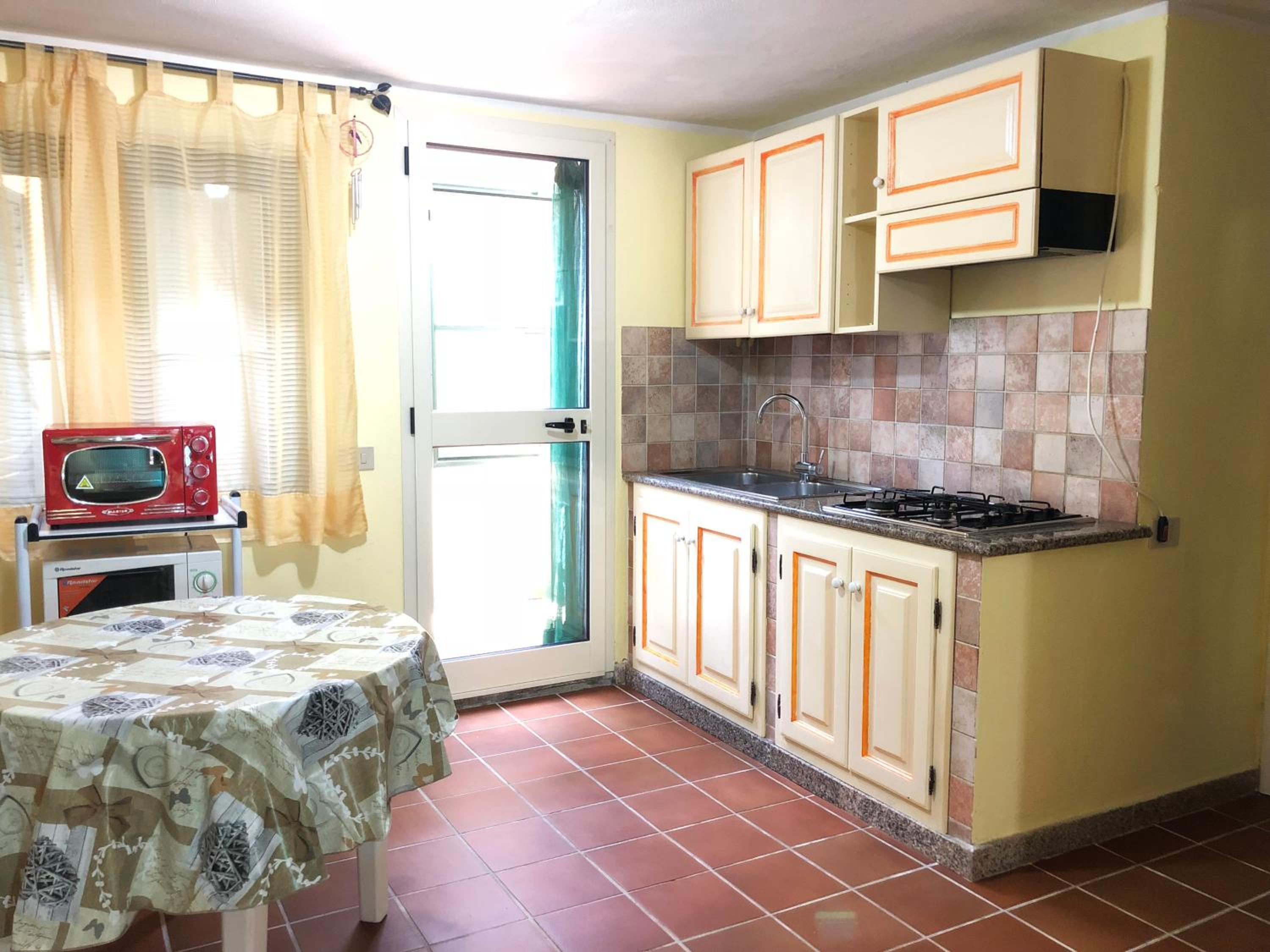 Villa Maris en Orosei — kitchen