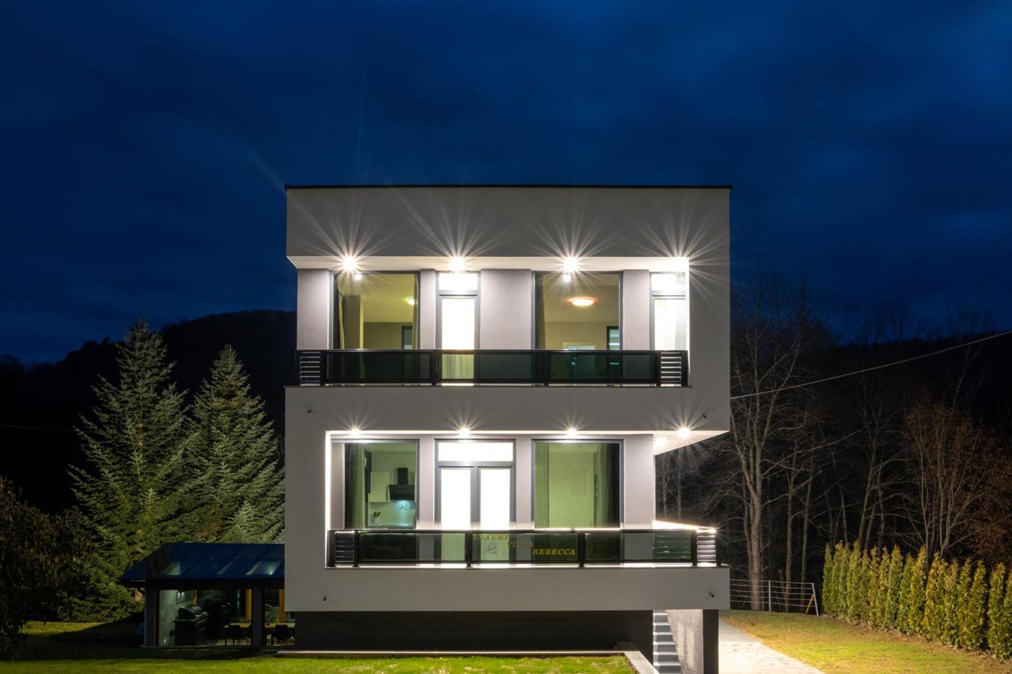 Luxury Villa Rebecca view 3
