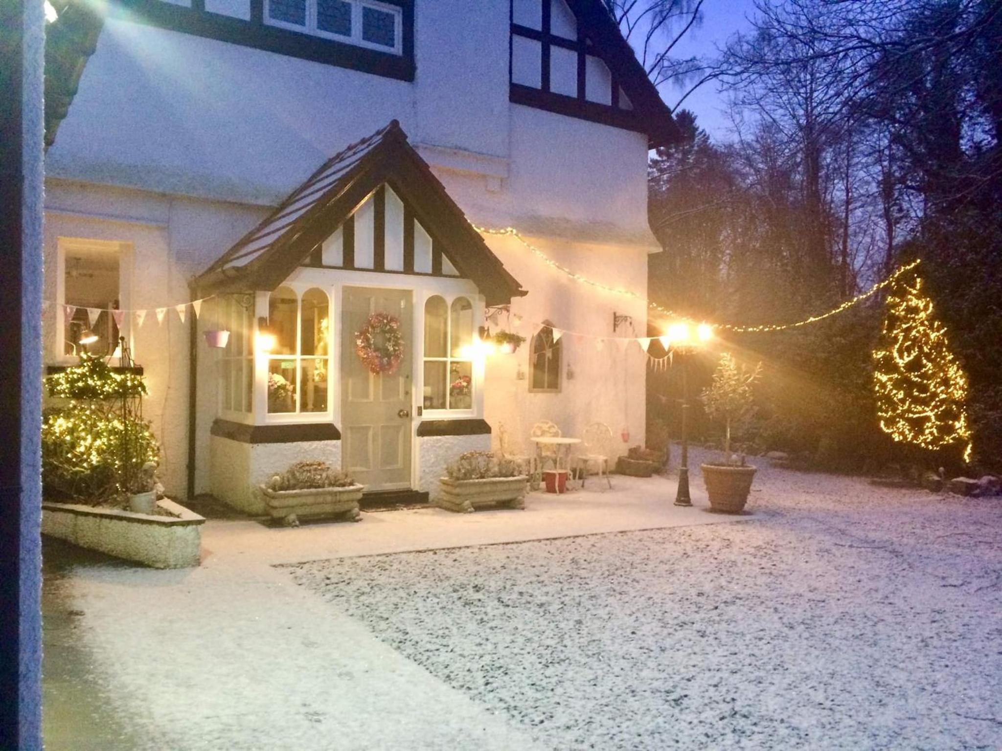 Storrs Gate House B & B No pets Allowed