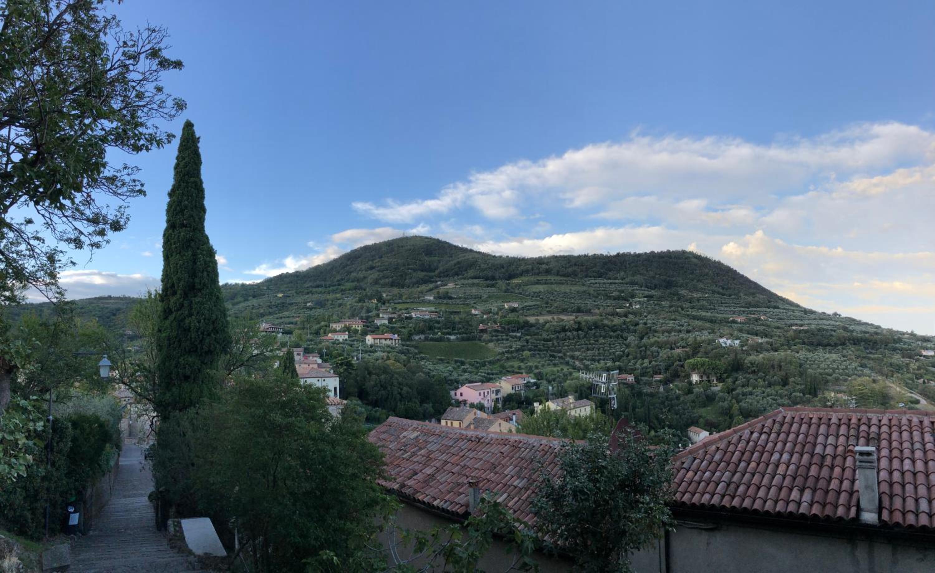 Holiday House Petrarca view 5