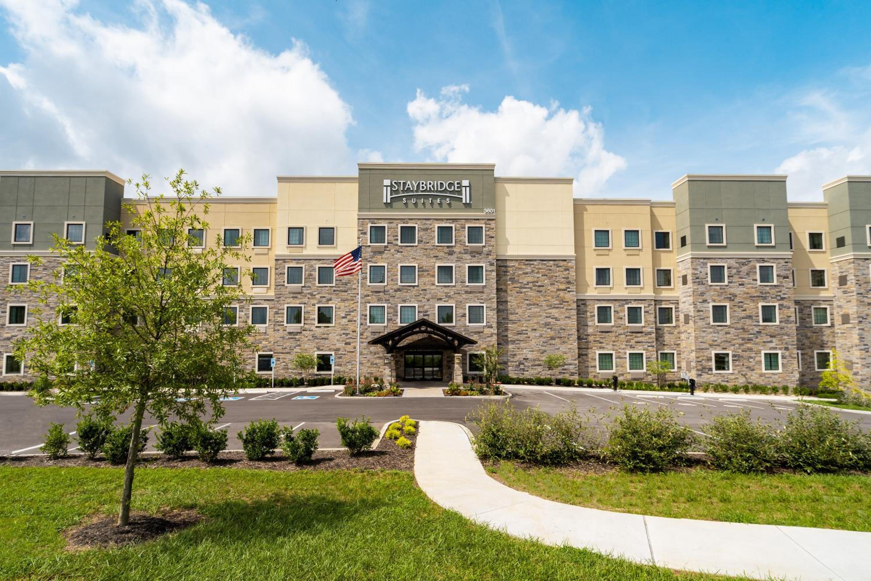 Hotel Staybridge Suites - Nashville - Franklin, an IHG Hotel - Image 1
