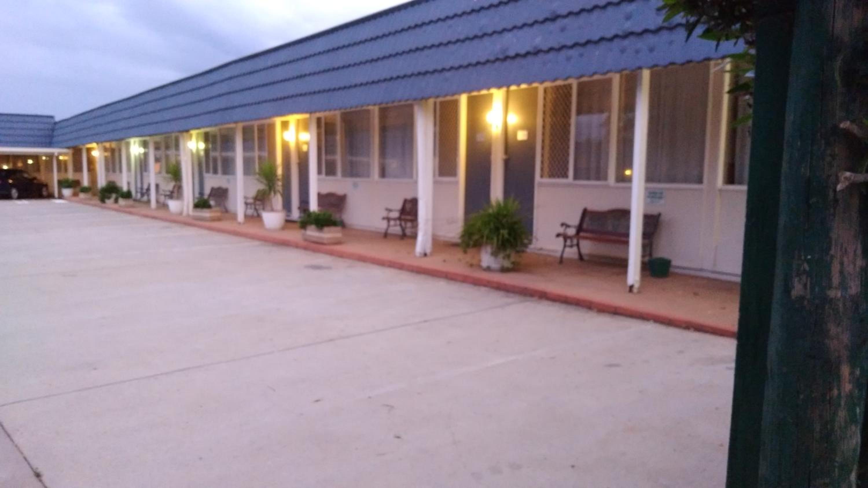 City Park Motel and Apartments