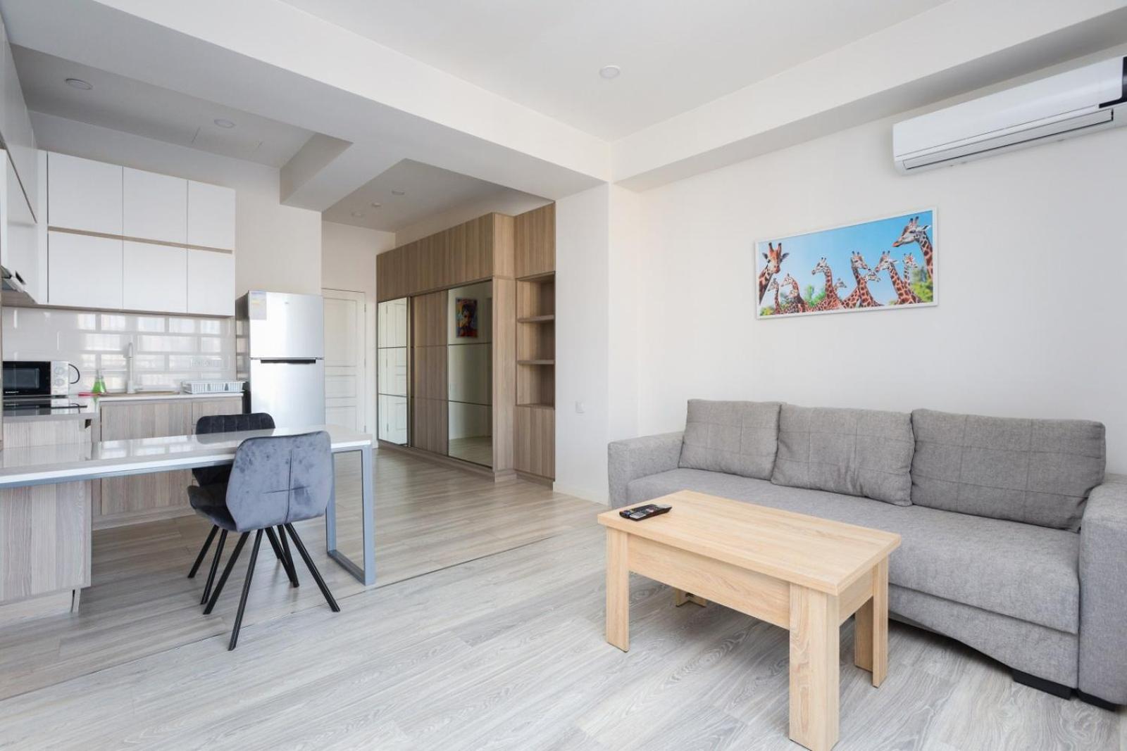 Apart-hotel on Koghbatsi 16