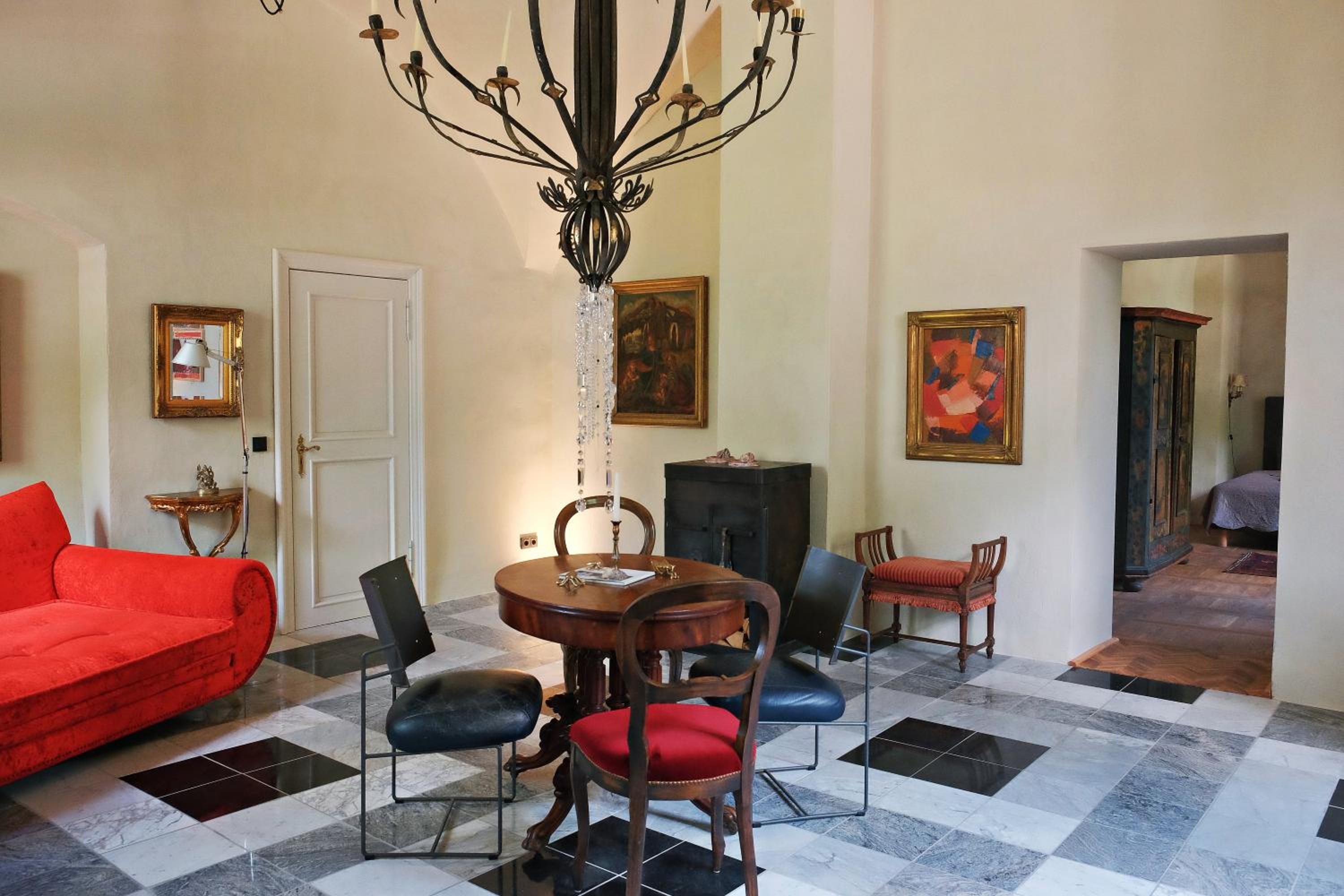 Event- Kultur & B&B Kunst Schloss Neuenhagen Übernachten im Denkmal