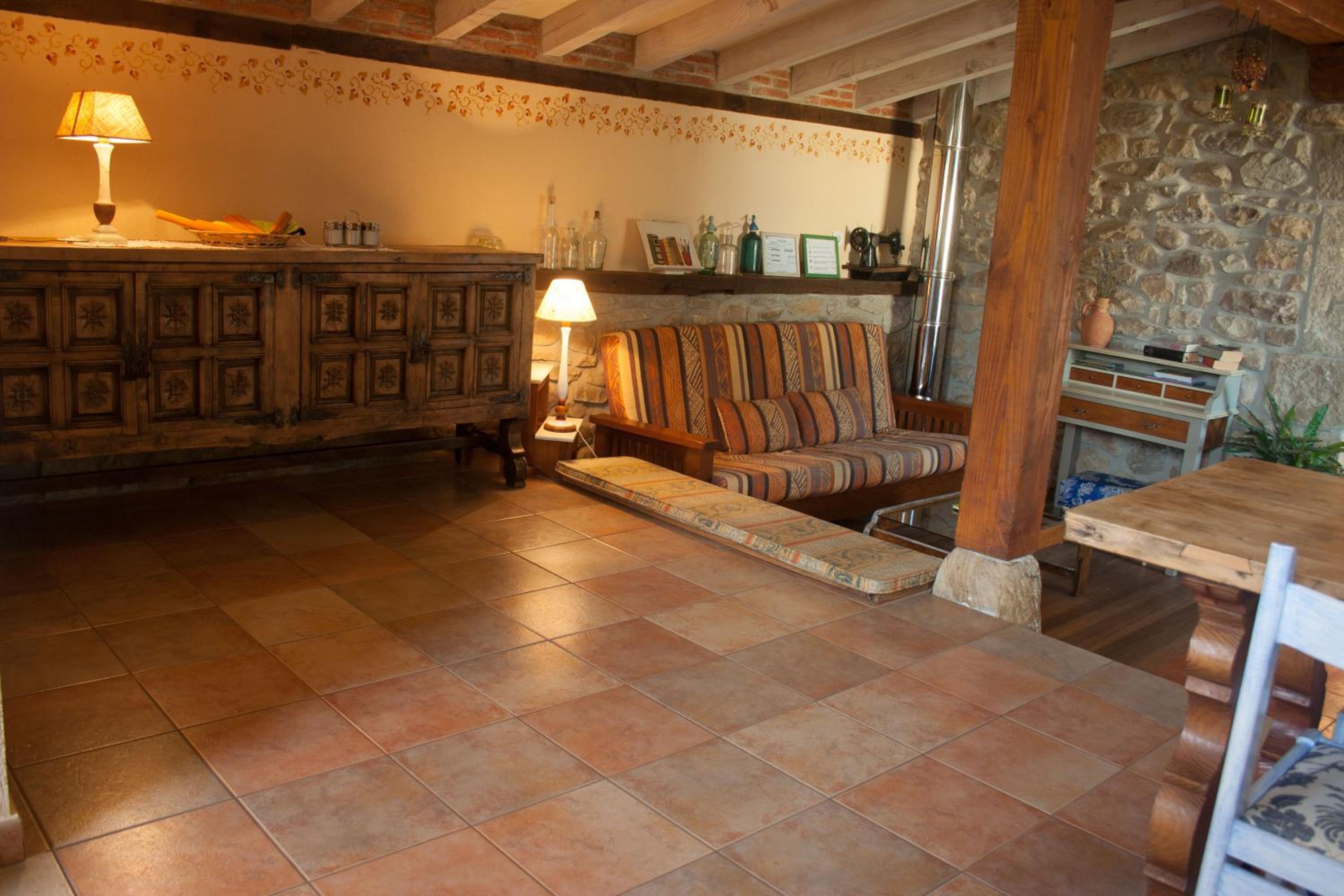 Apartamentos Rurales La Casa Vieja De Silió