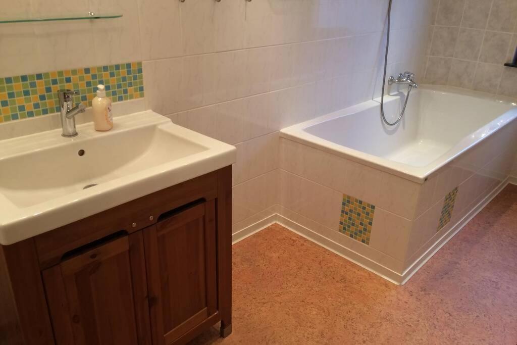 Große Ferienwohnung auf Pferdehof Mitten in der Natur