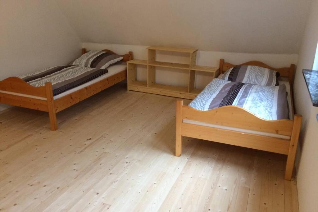 Große Ferienwohnung auf Pferdehof Mitten in der Natur
