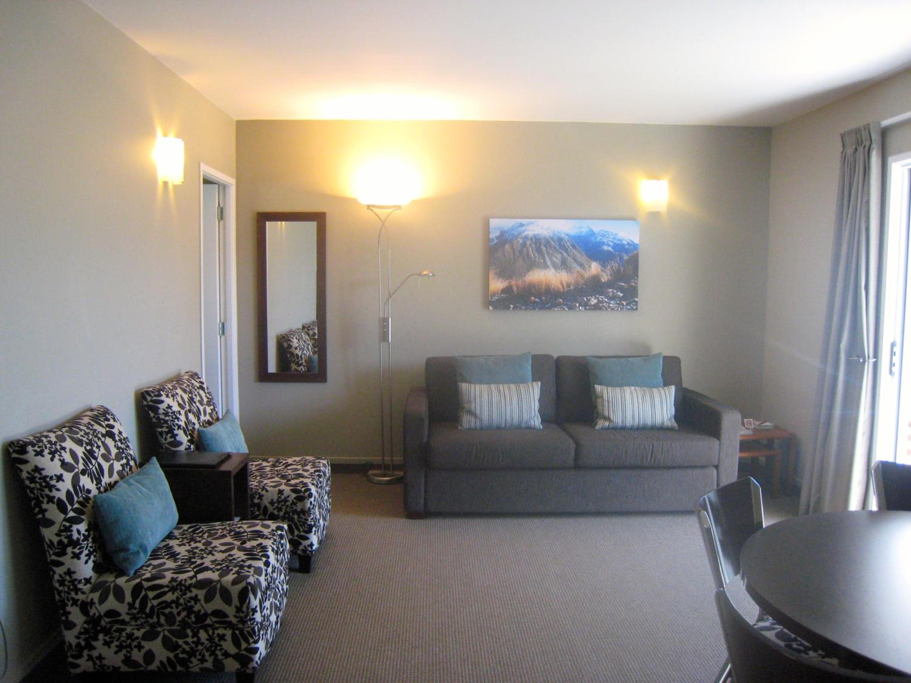 Buller Court on Palmerston